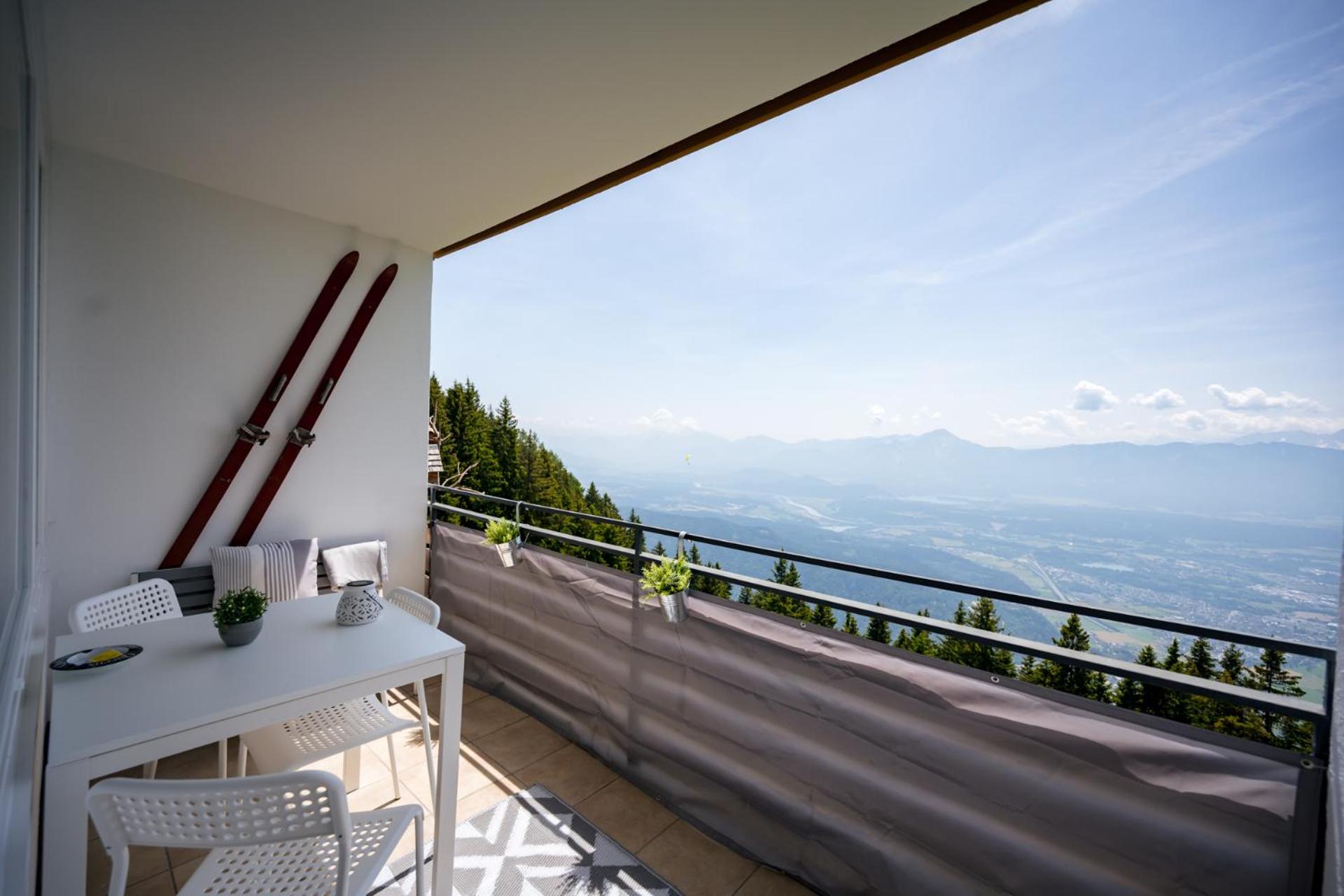 MOOKI Mountain & Pool Gerlitzen Apartment
