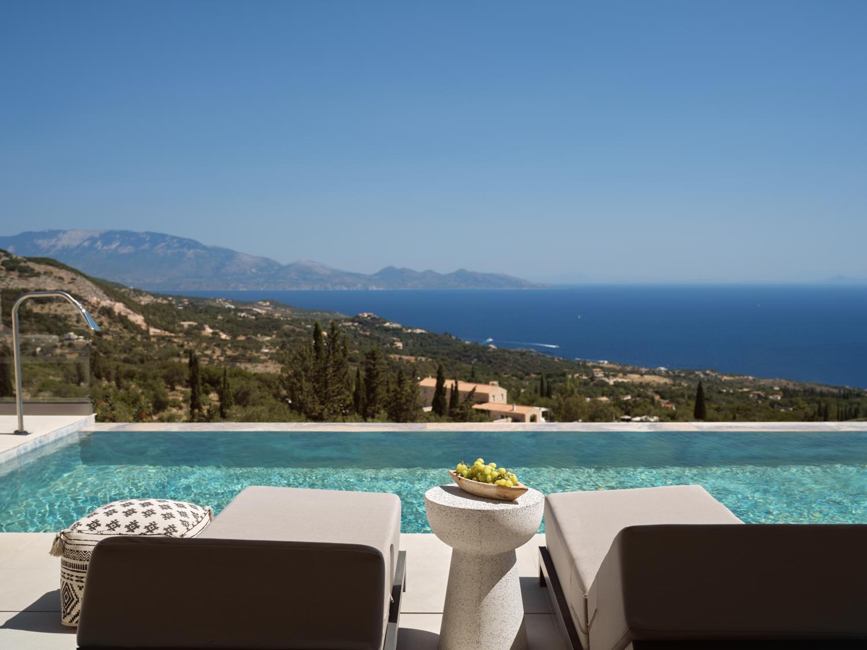 Elpida Luxury Villa, with Infinity Pool & Spa Whirlpool, By ThinkVilla view 4