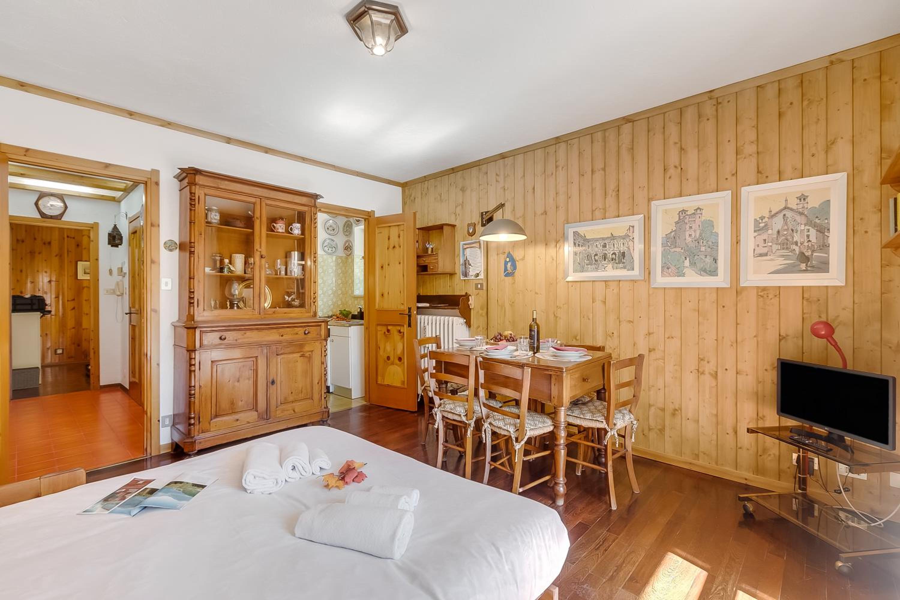 Alme Suites - Happy Rentals view 3