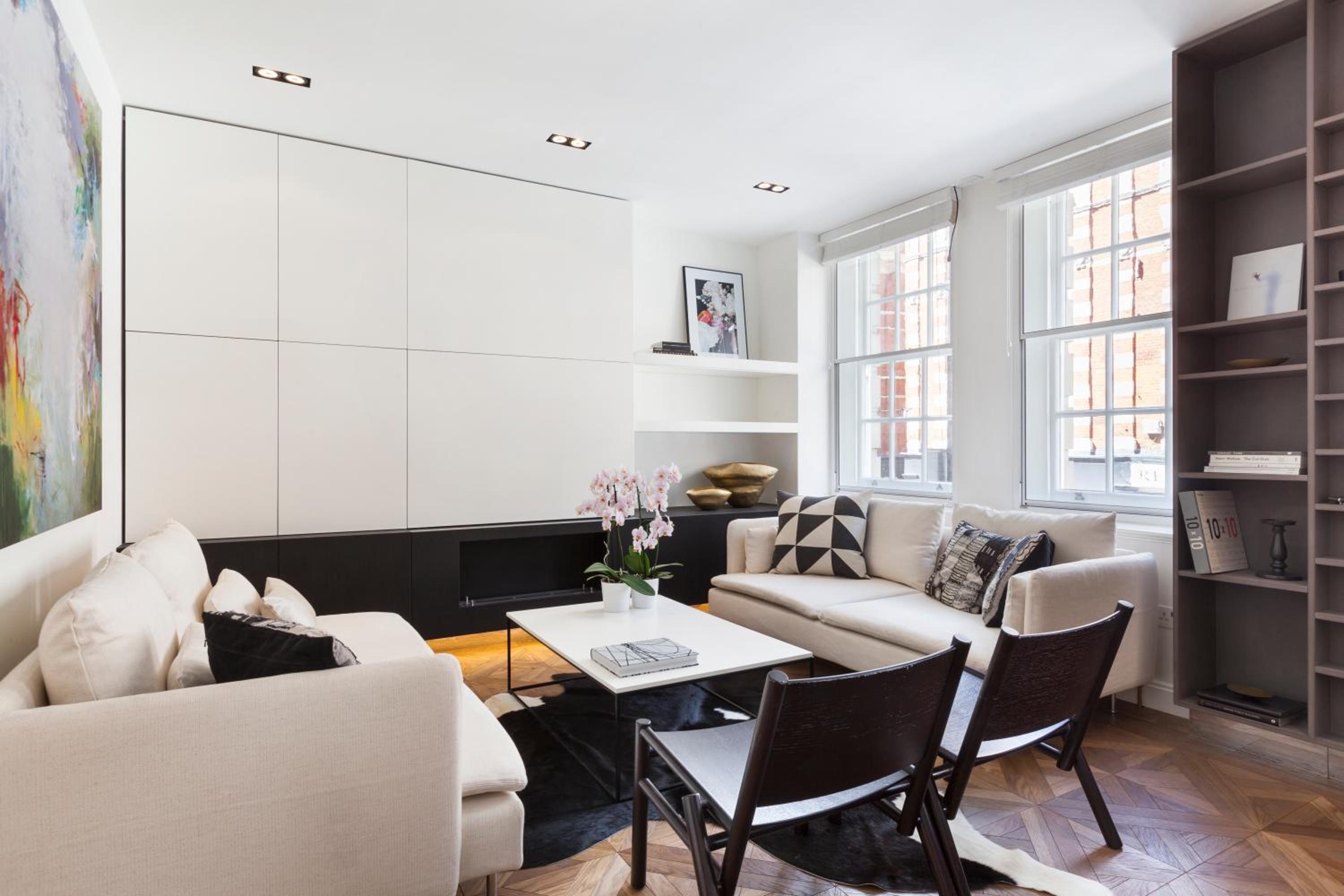 Sophisticated Boutique Apartment