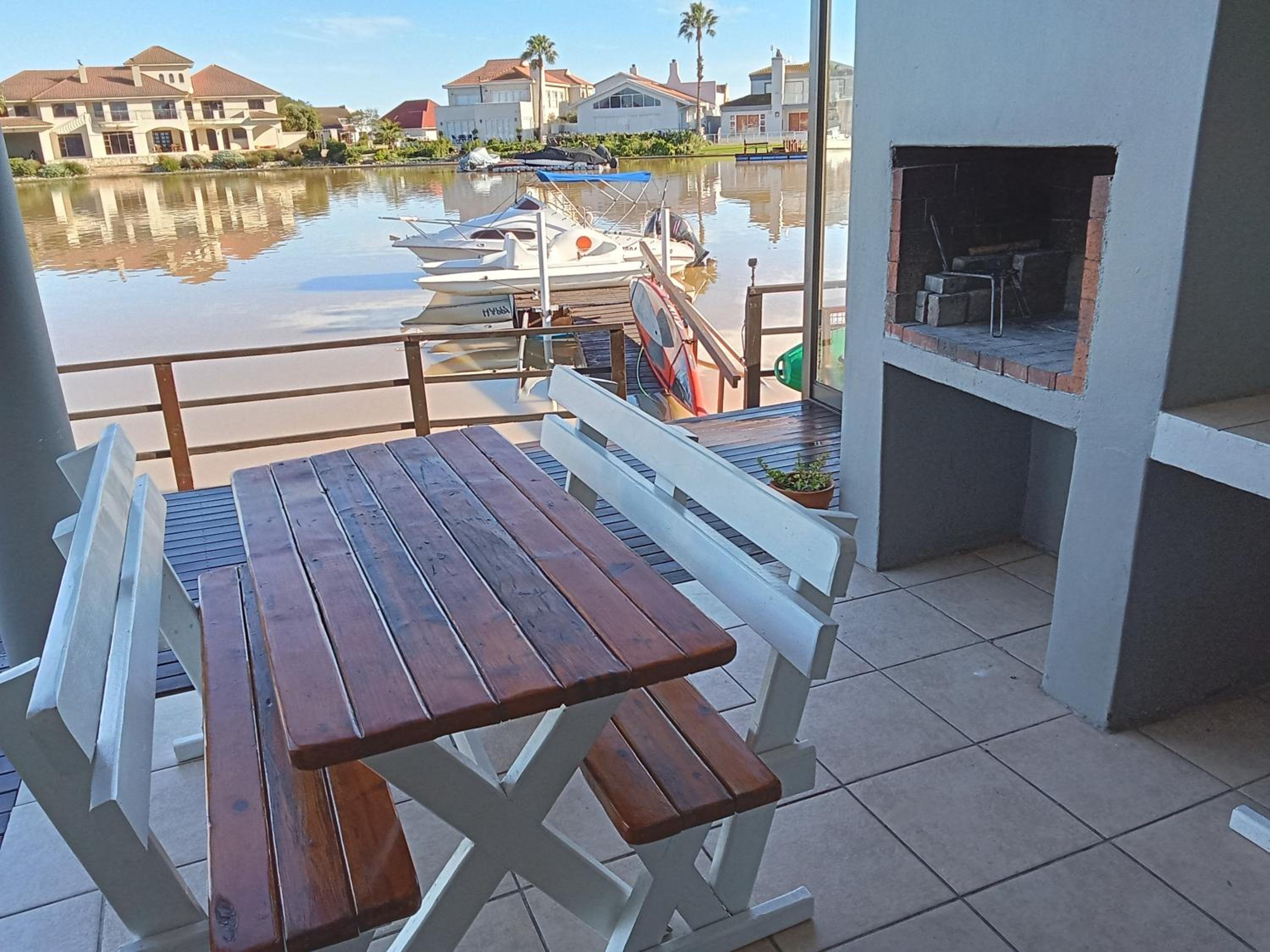 location on the Bergriver banks view 5