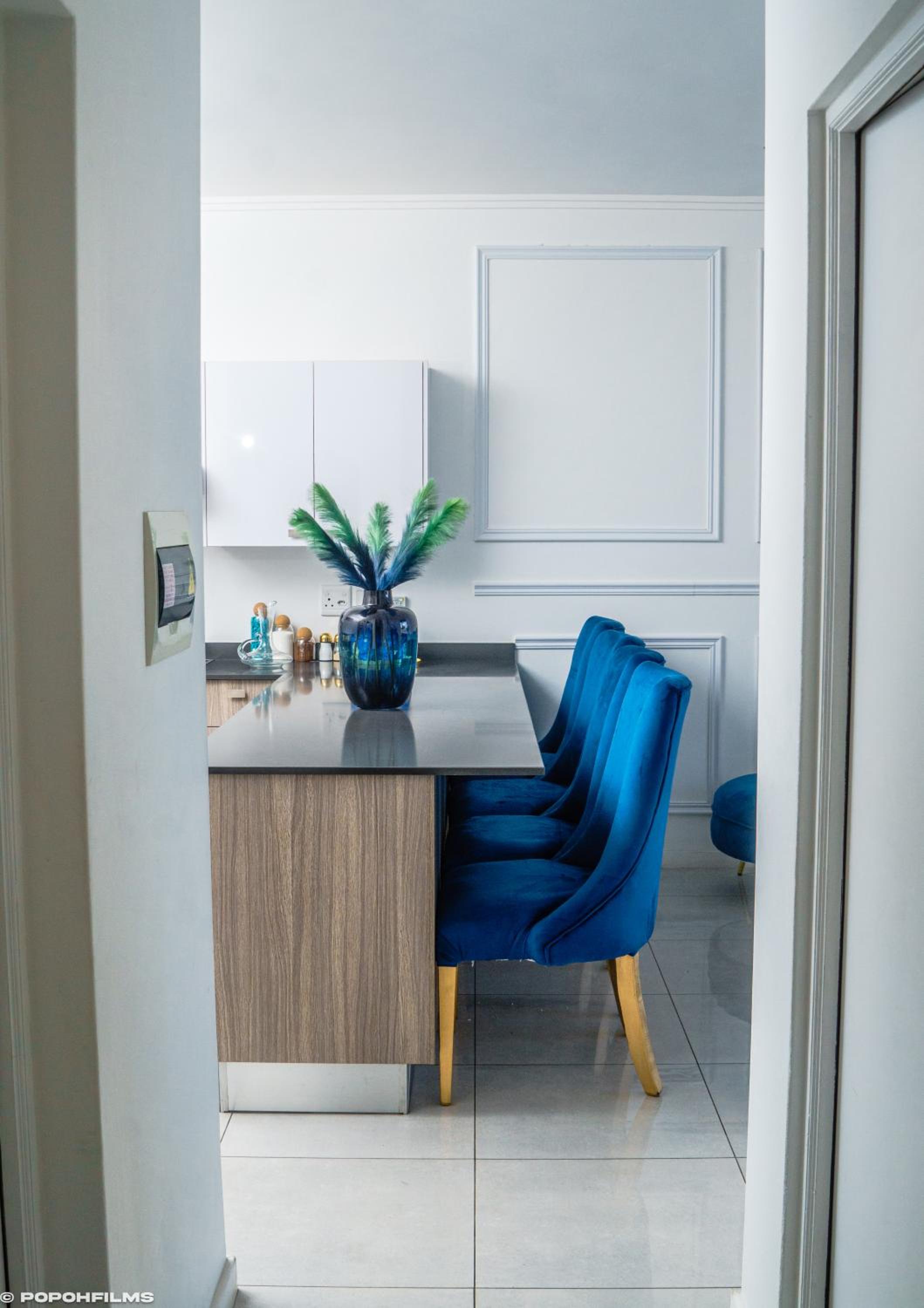 Blue Oasis Luxury Apartment- Power Backup