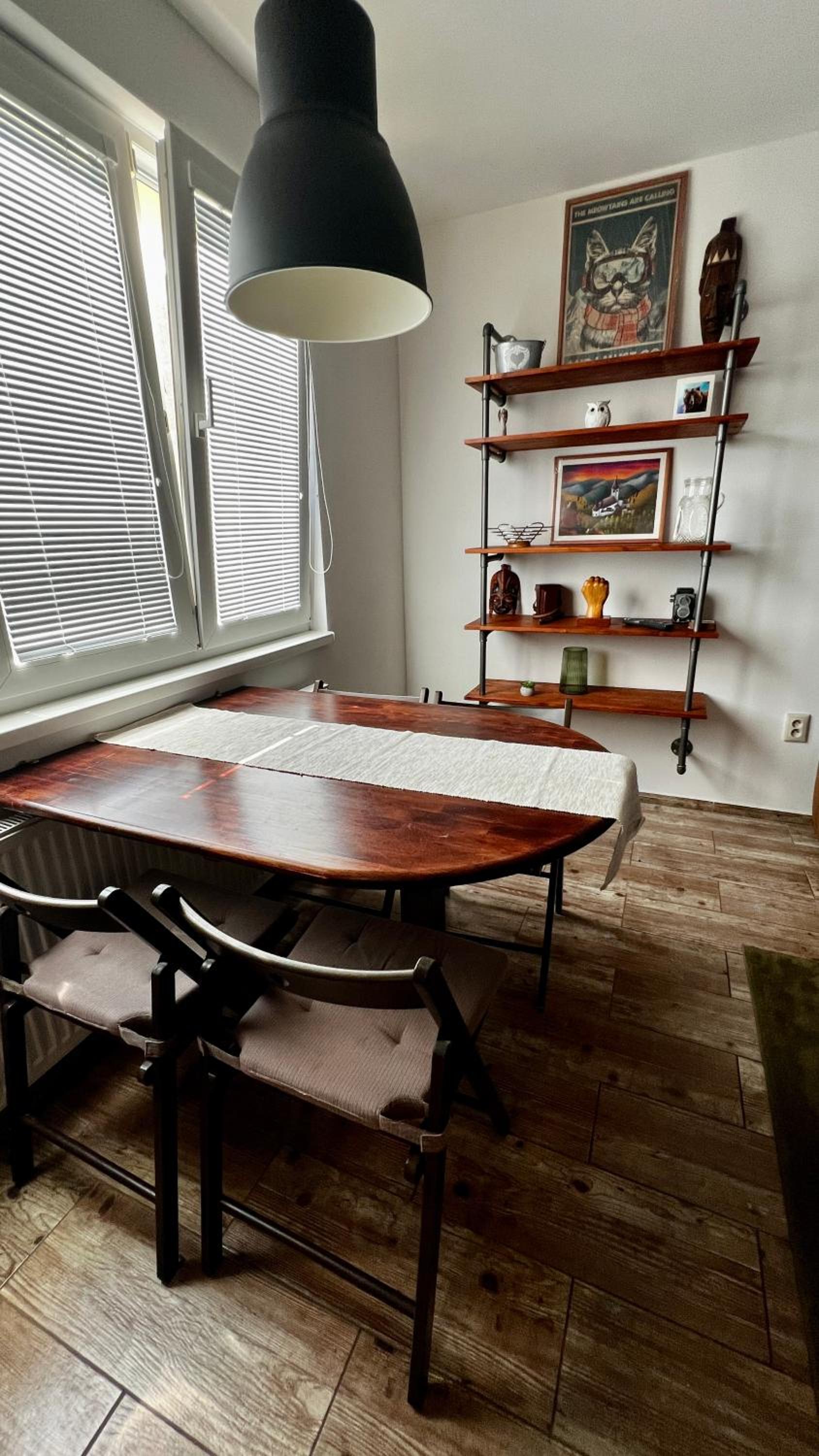 Industrial Apartment I 24hr Self Check-in I Free Parking & Coffee view 4