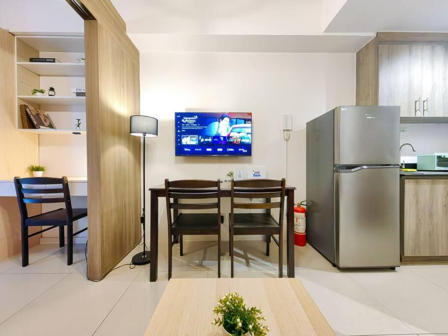 1BR Condotel with Balcony at FAME Residences #FM04 view 3