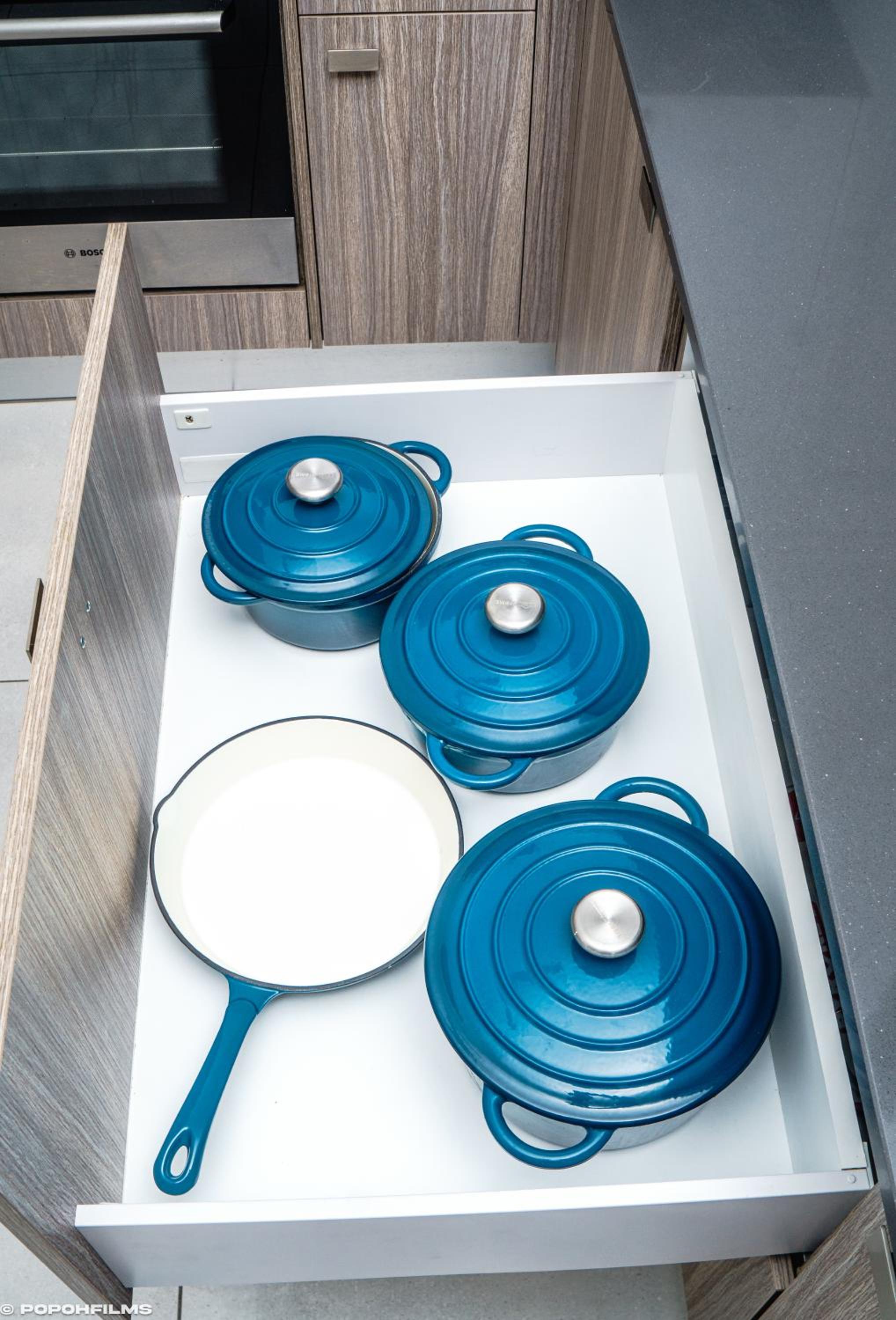 Blue Oasis Luxury Apartment- Power Backup