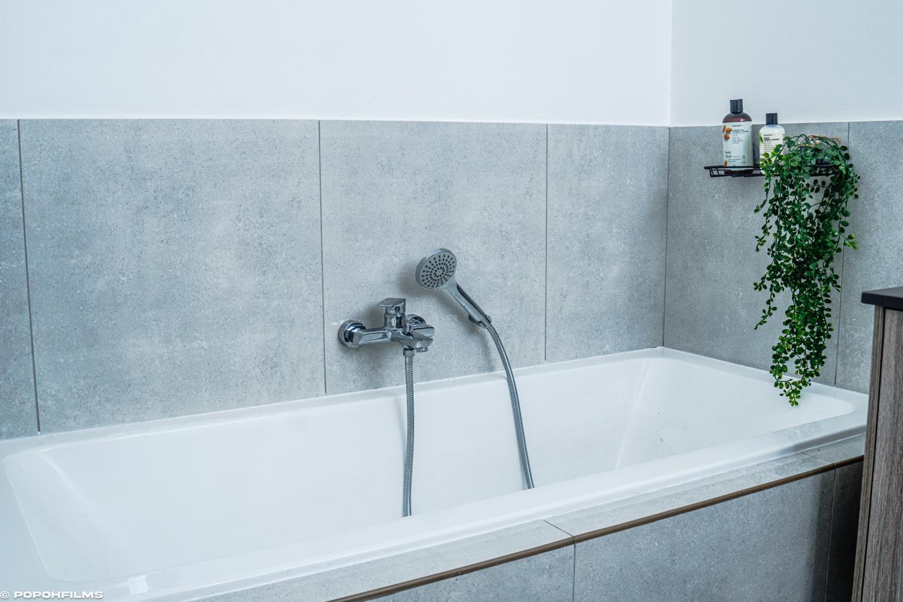 Blue Oasis Luxury Apartment- Power Backup