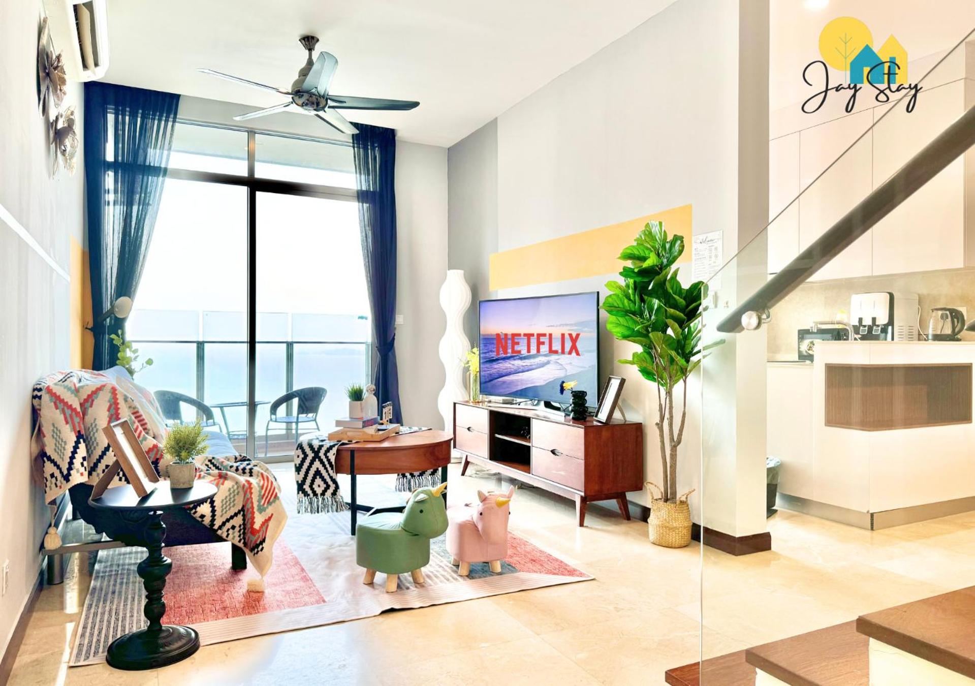 SilverScape Residence I Luxury 2-4 BR I 6-11 pax I Bathtub I Seaview I Infinity Pool I Jonker St I City Centre by Jay Stay Management photo 7