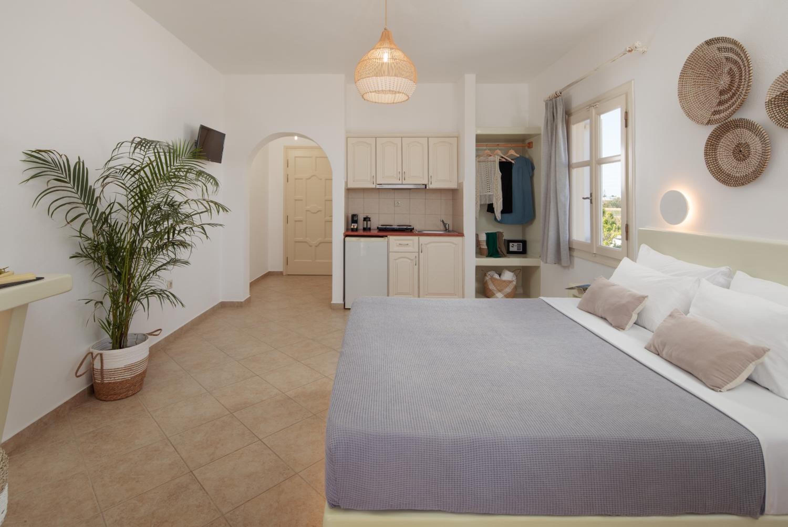 Maria's Rooms & Studios