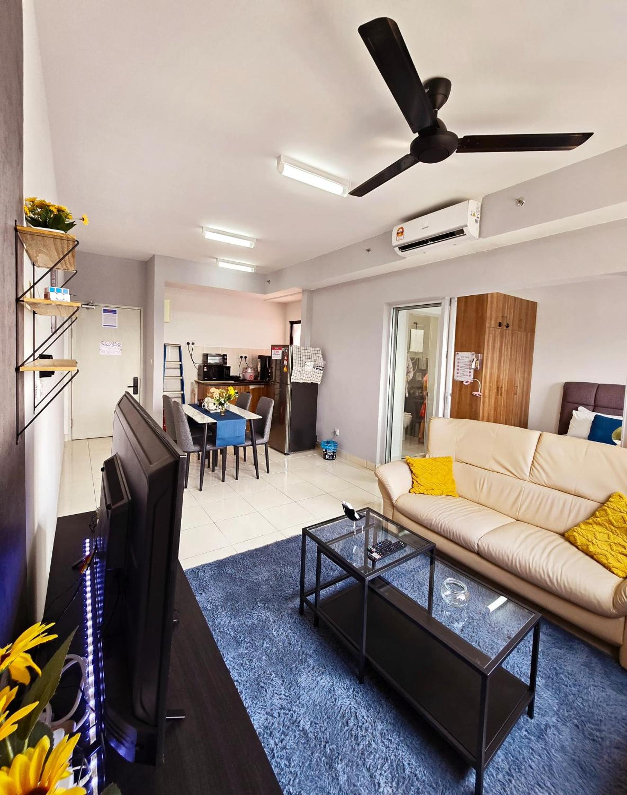 COMFY KLIA AIRPORT 1BR SEPANG 500 MBPS Wifi photo 4