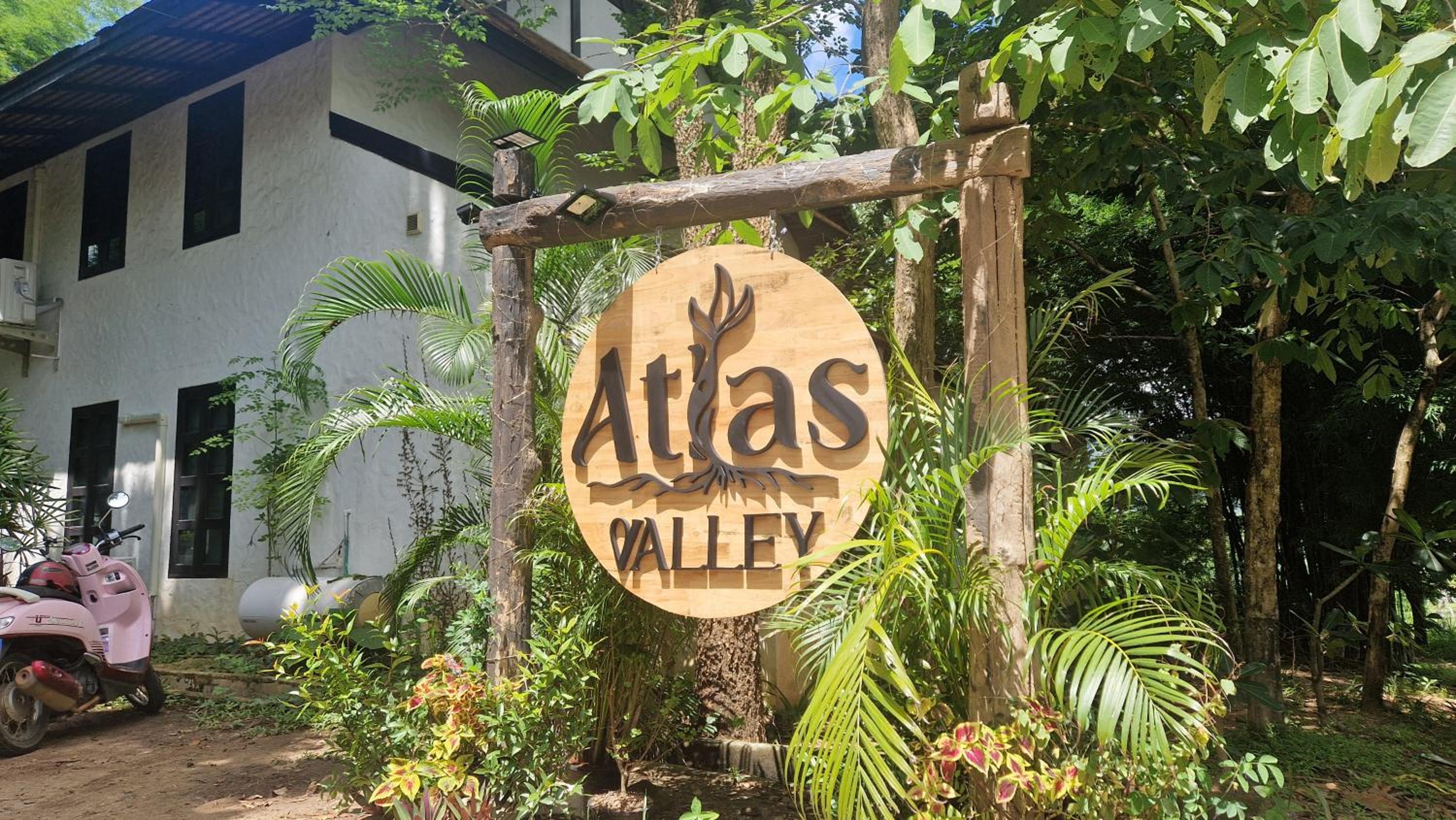 Atlas Valley