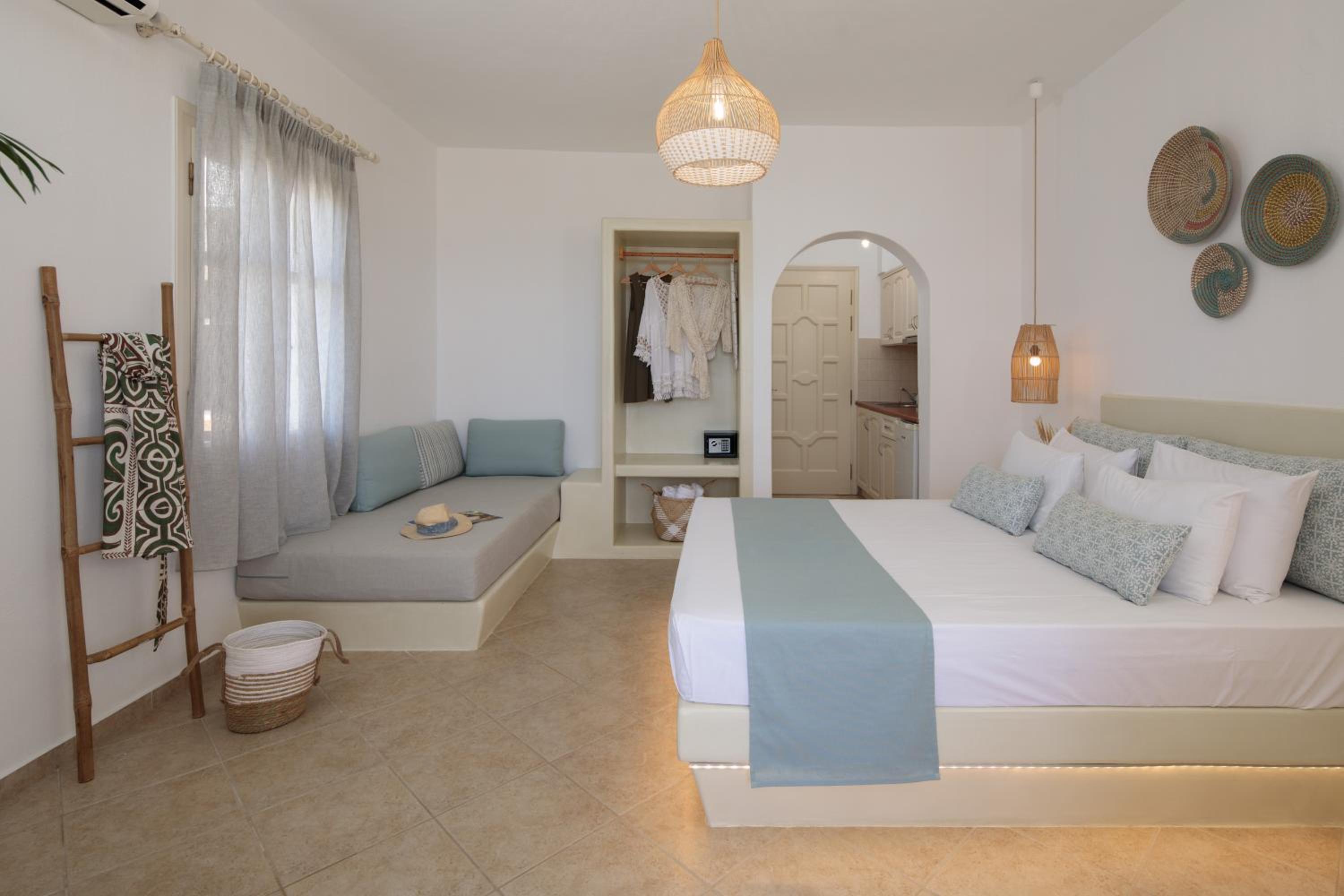 Maria's Rooms & Studios