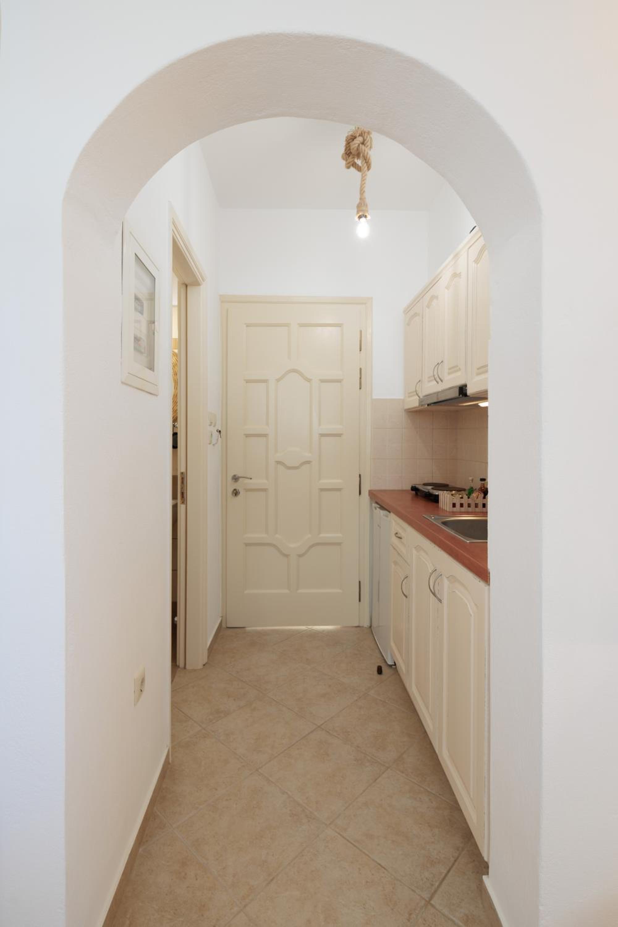 Maria's Rooms & Studios photo 4