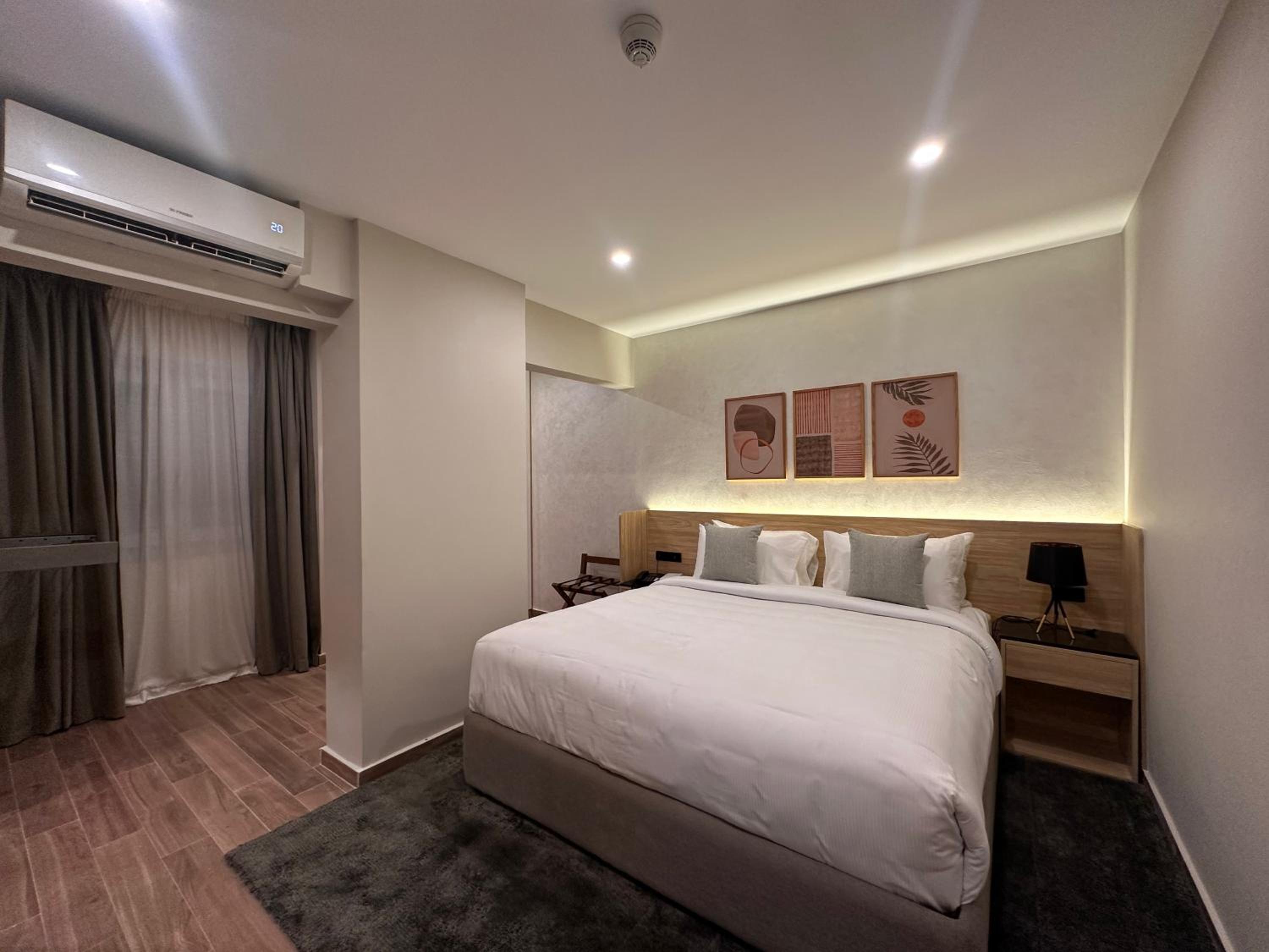 Lacasa Residence