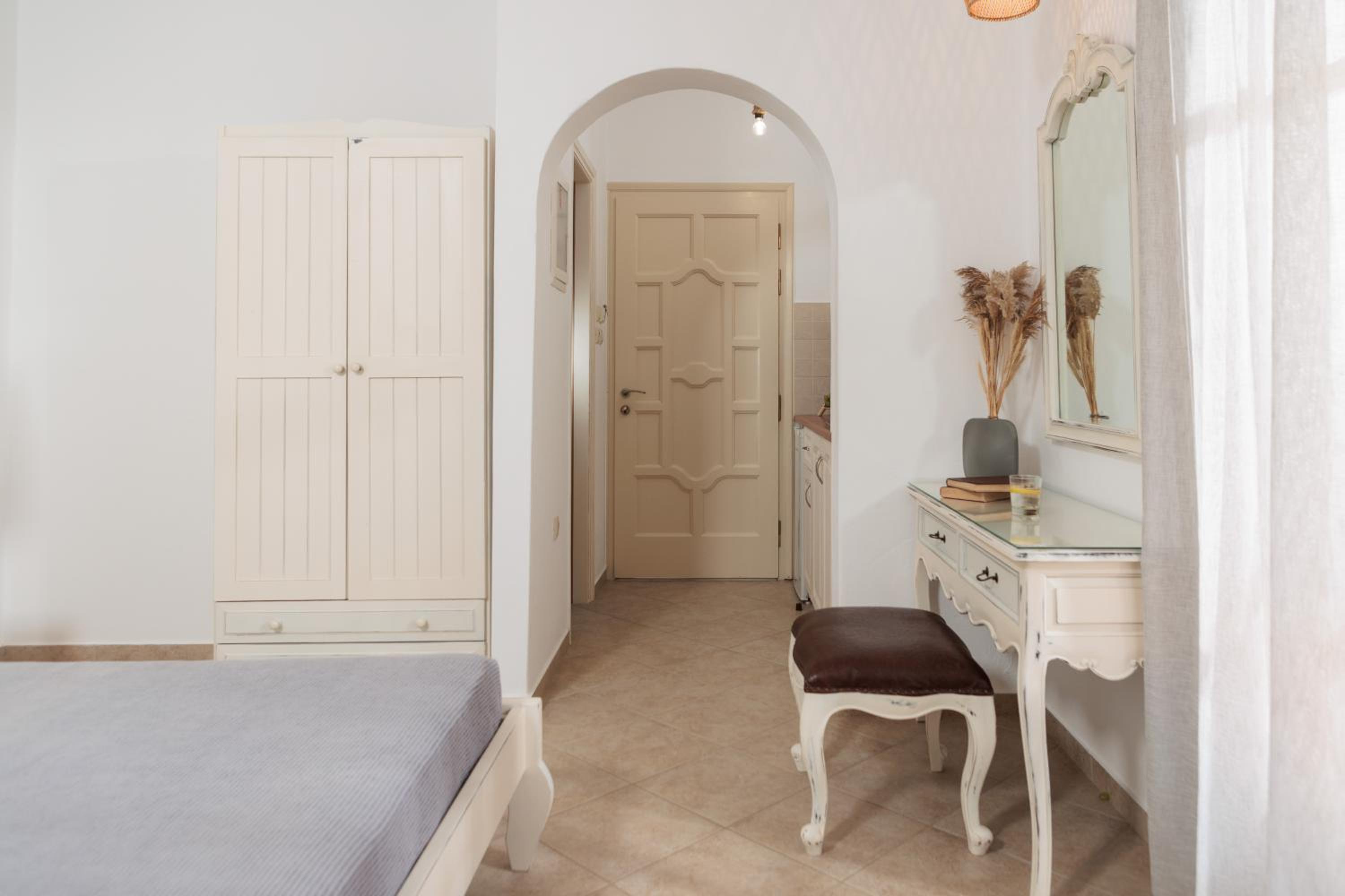 Maria's Rooms & Studios