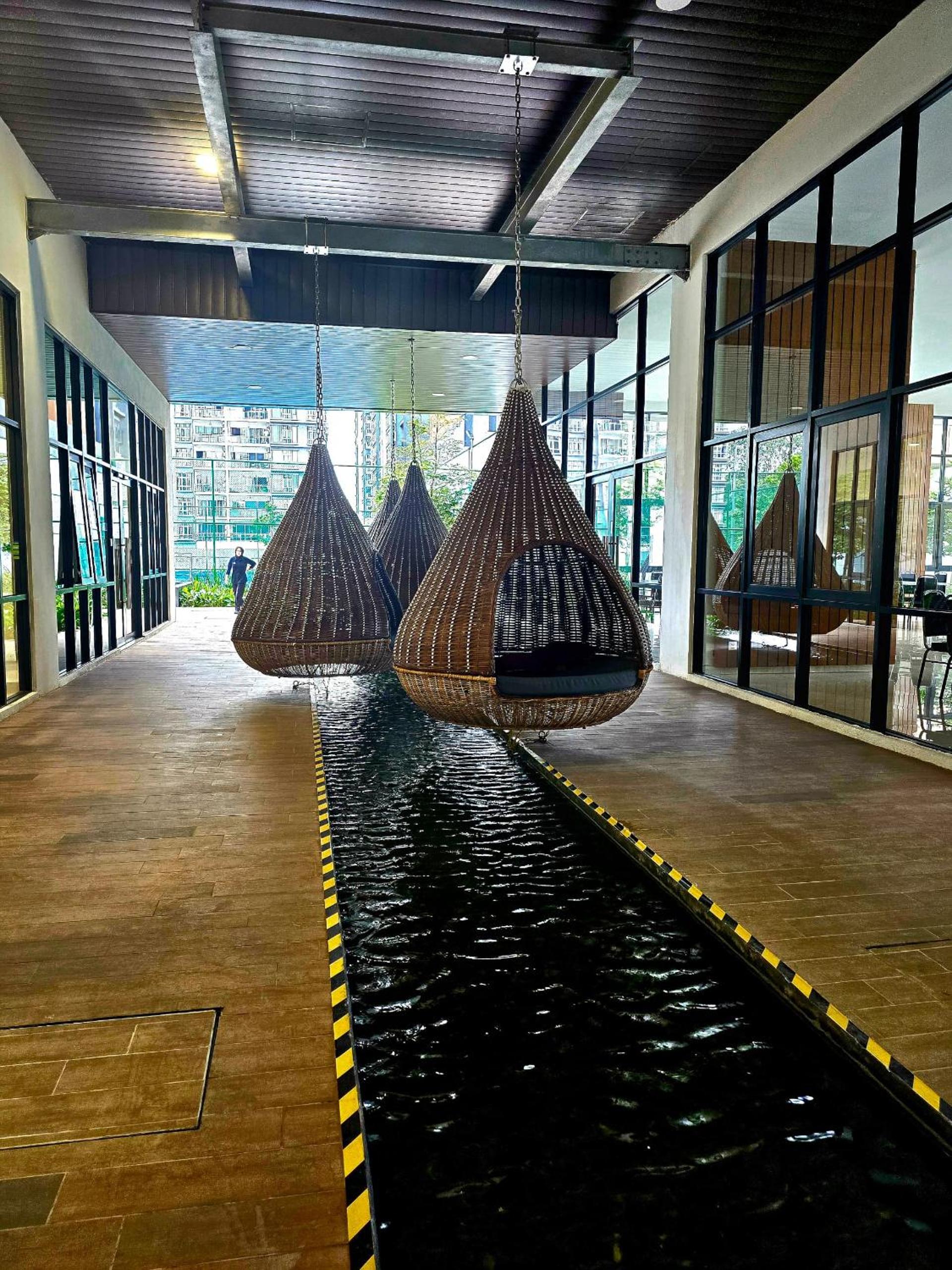 Forest Holiday Damasara Seresta 6 pax- 2carpark