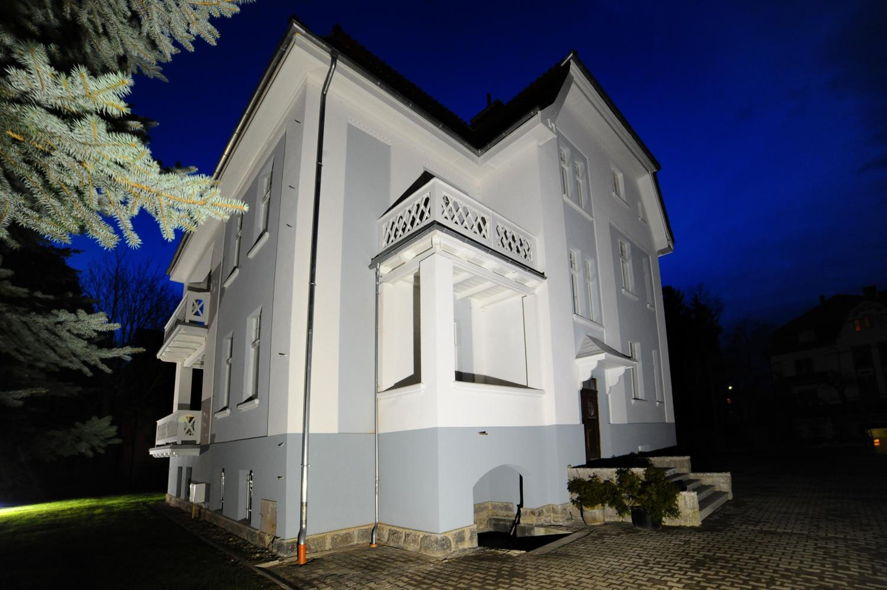 Villa Cervi Cieplice
