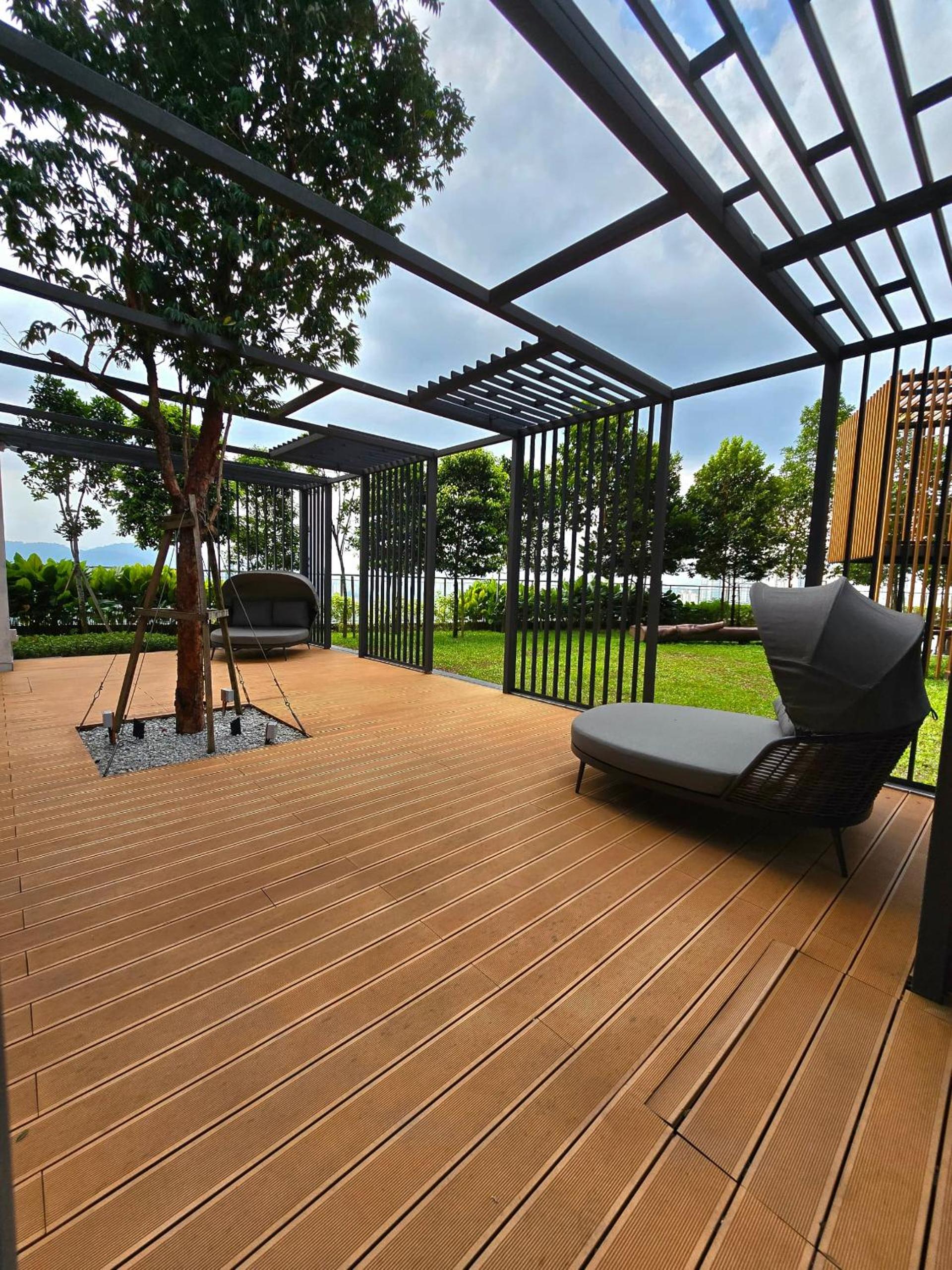 Forest Holiday Damasara Seresta 6 pax- 2carpark