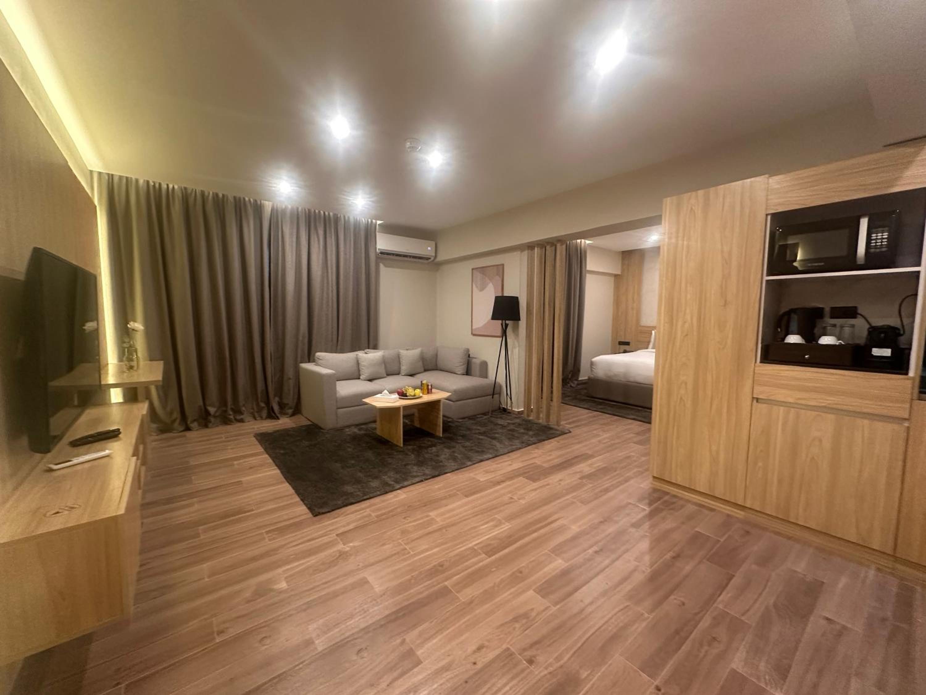 Lacasa Residence