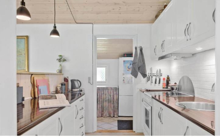 Cozy Cottage In Scenic Surroundings