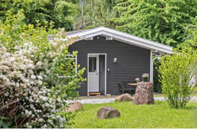 Cozy Cottage In Scenic Surroundings
