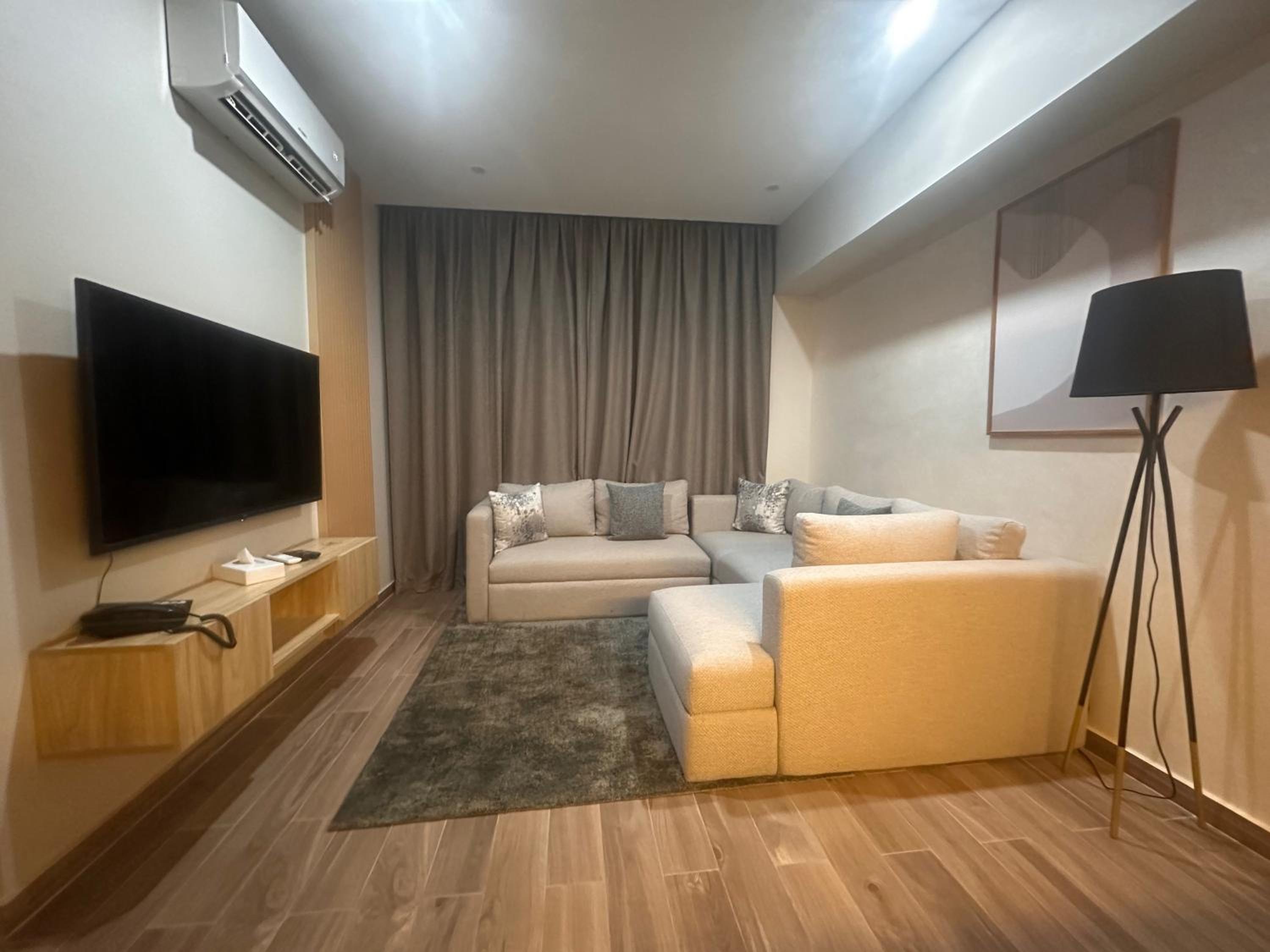 Lacasa Residence