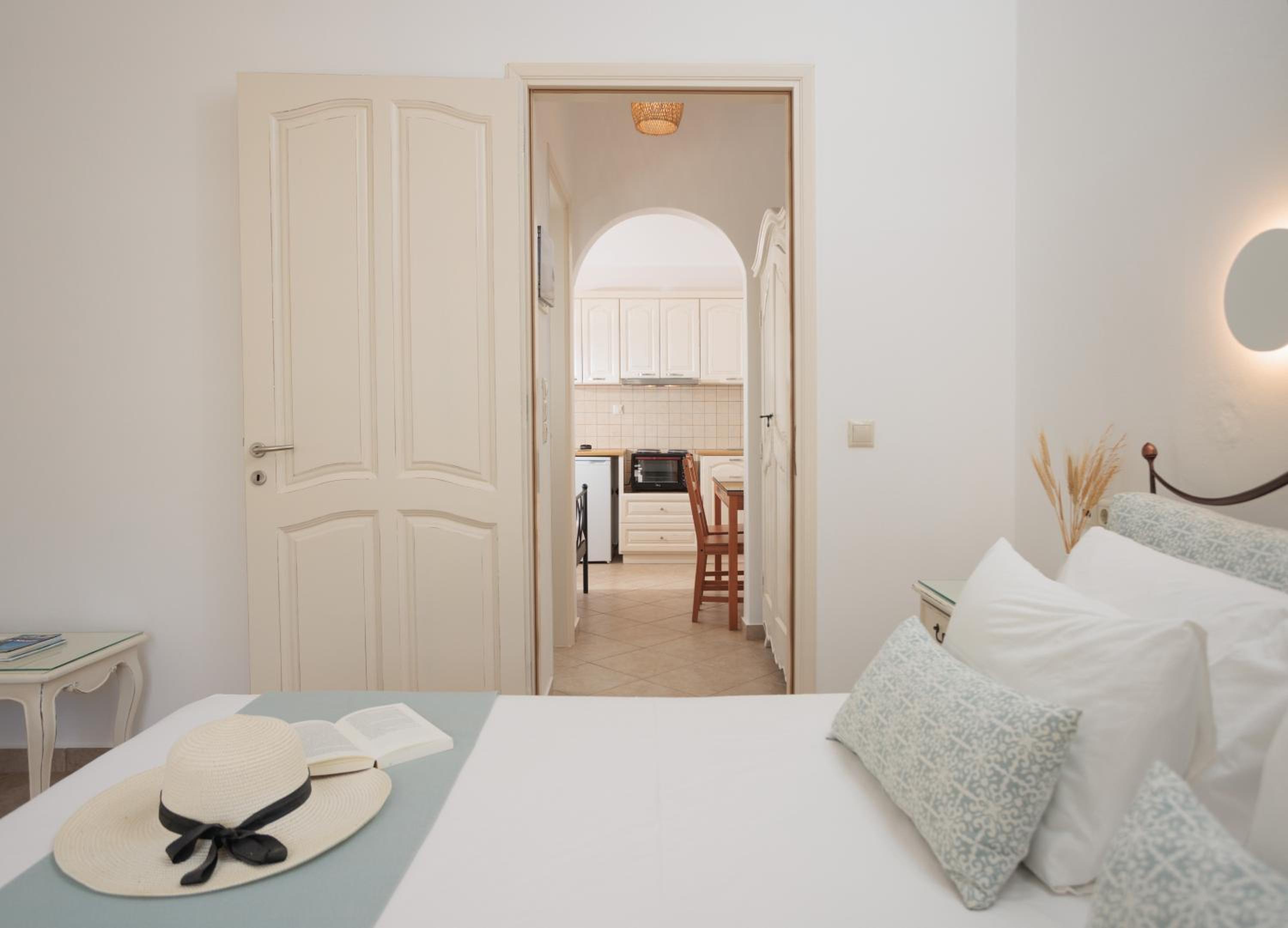 Maria's Rooms & Studios