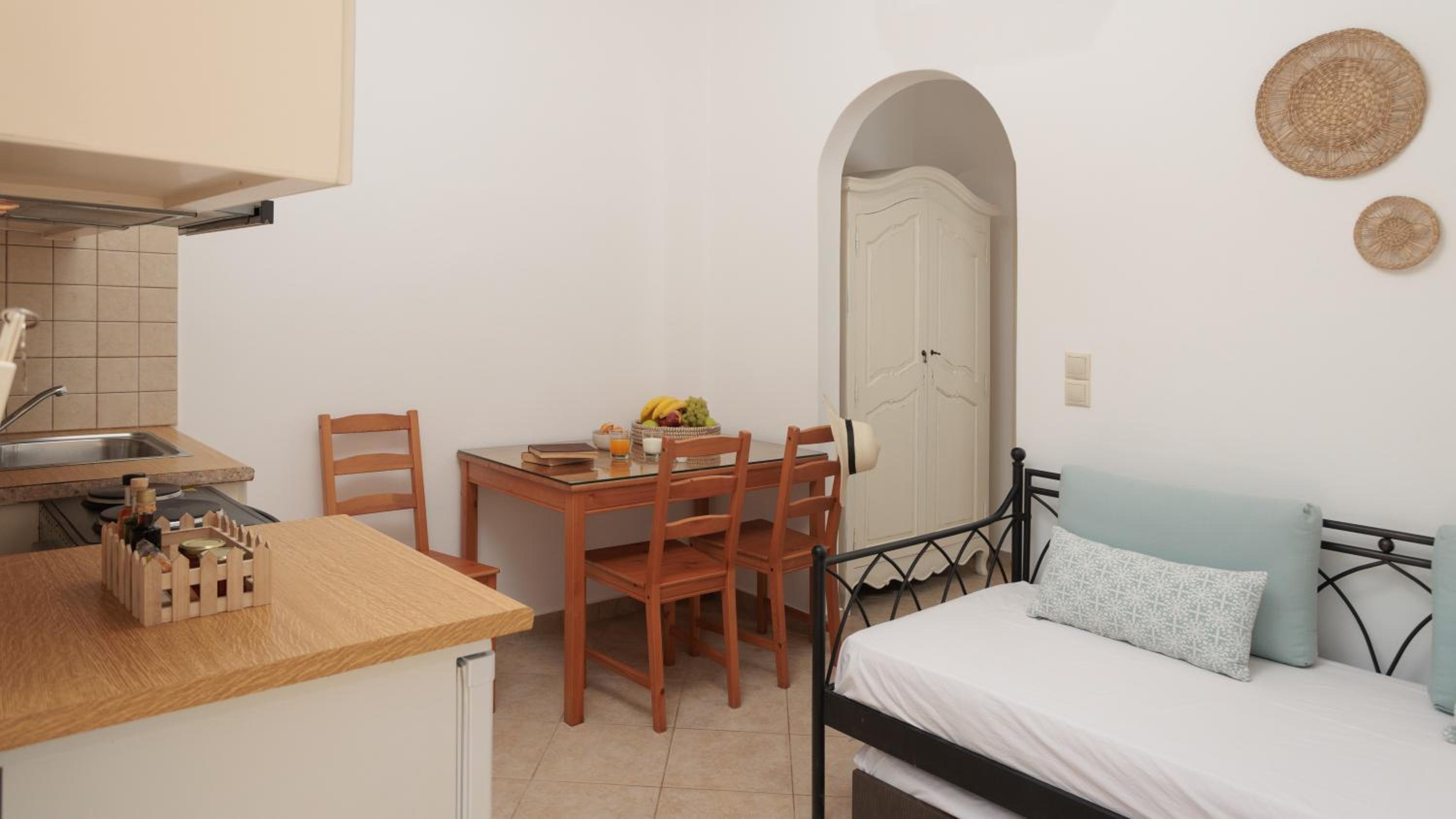 Maria's Rooms & Studios