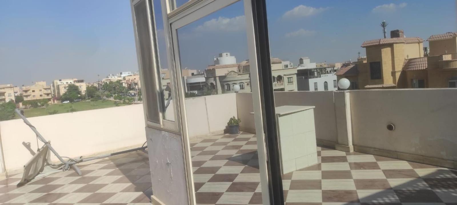 Furnished Roof Apartment in NEW CAIRO south of the Academy AREA C and next to the North Teseen Street