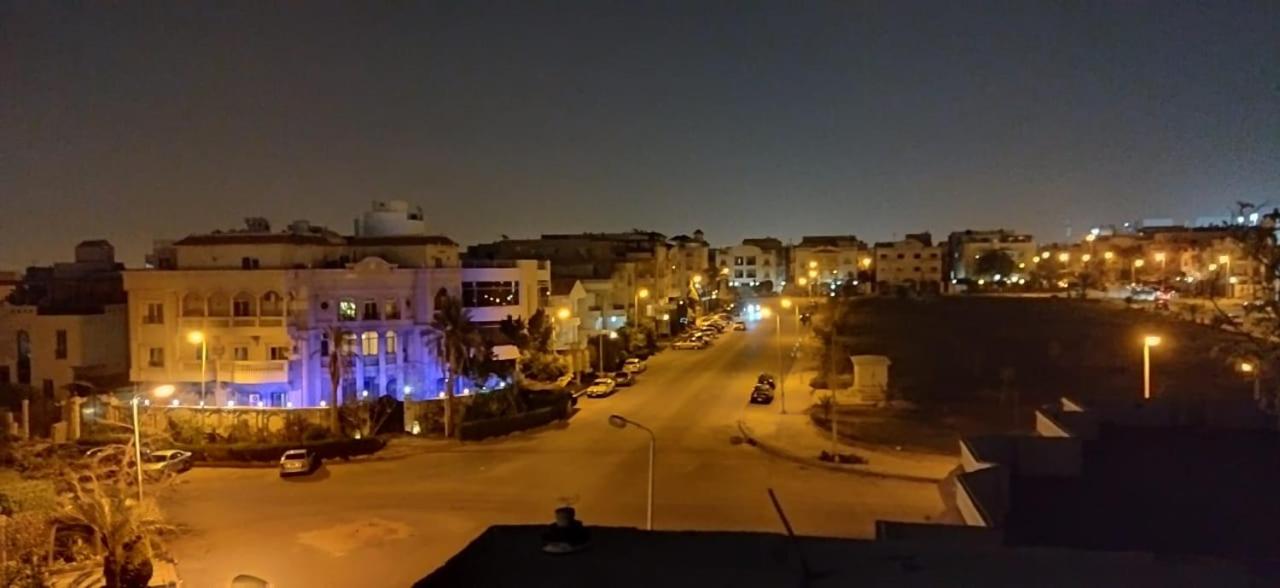 Furnished Roof Apartment in NEW CAIRO south of the Academy AREA C and next to the North Teseen Street