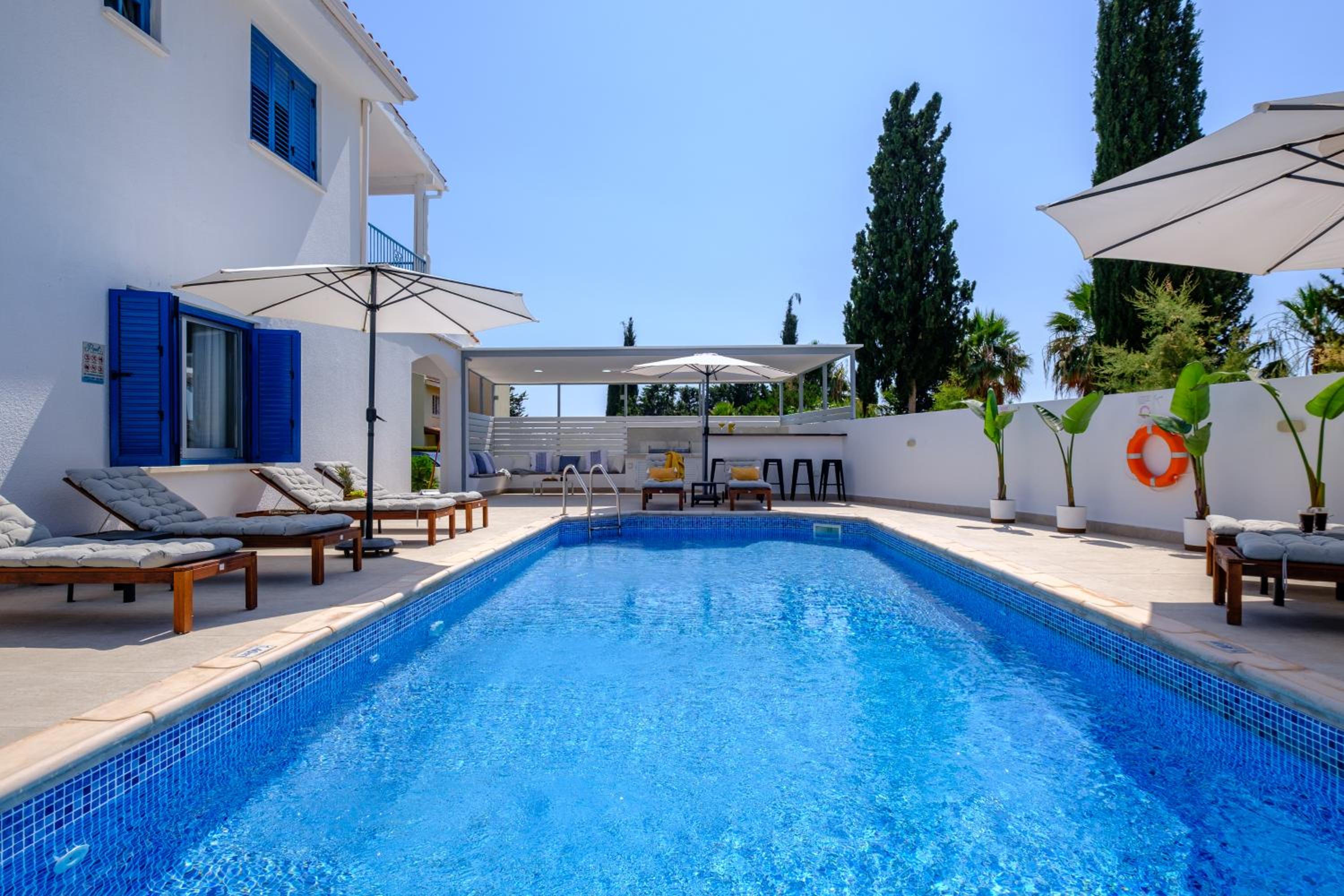 Adamante Luxury Villa by Nomads