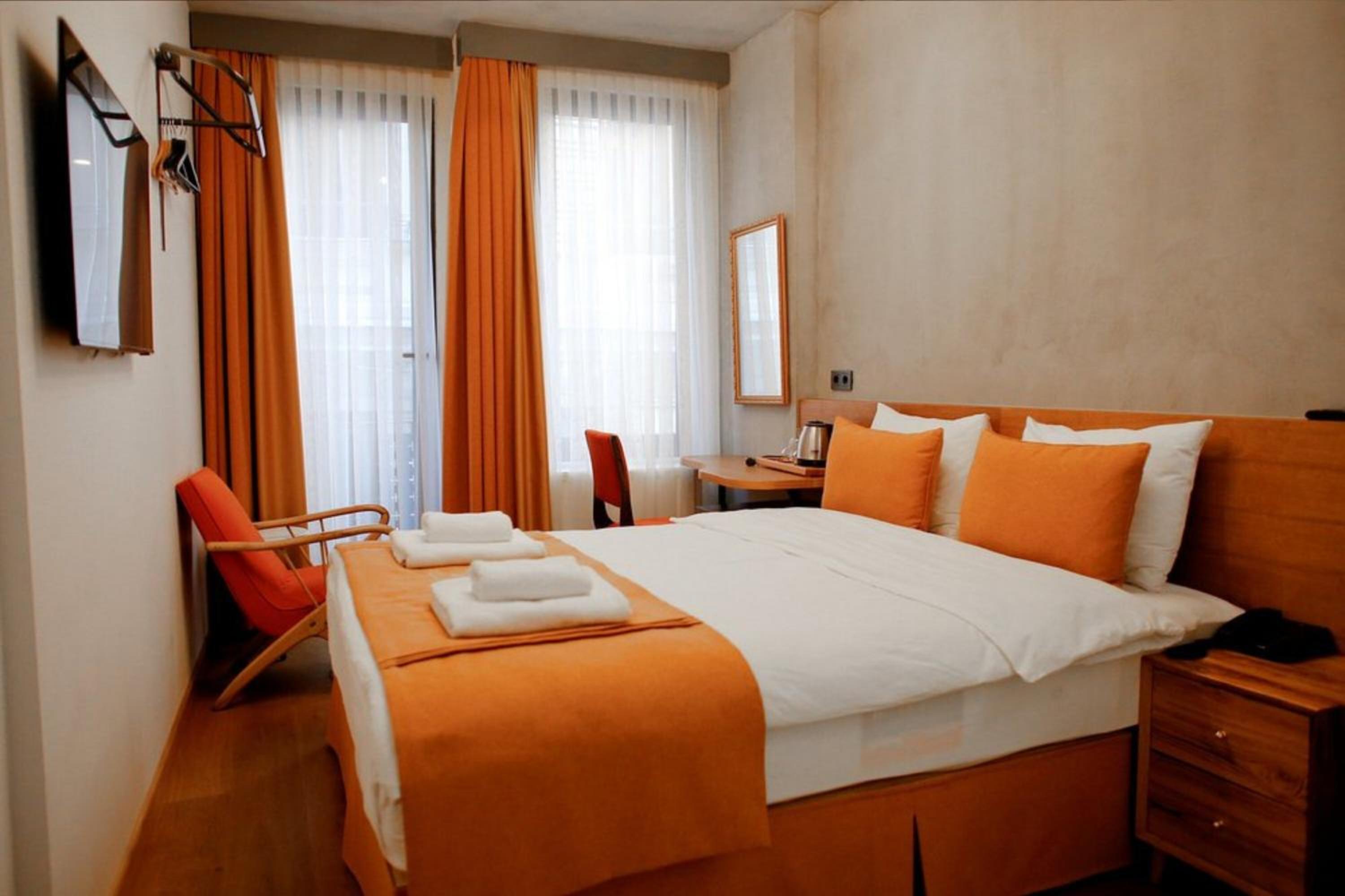 Aleksandr Pera Otel - Image 46