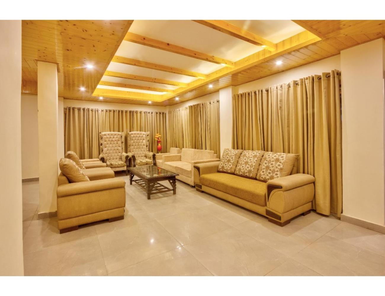 Royal Nest By Terraa Hotels, Manali view 5