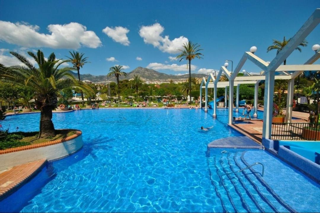 BENALBEACH Apartamento Exclusivo view 2