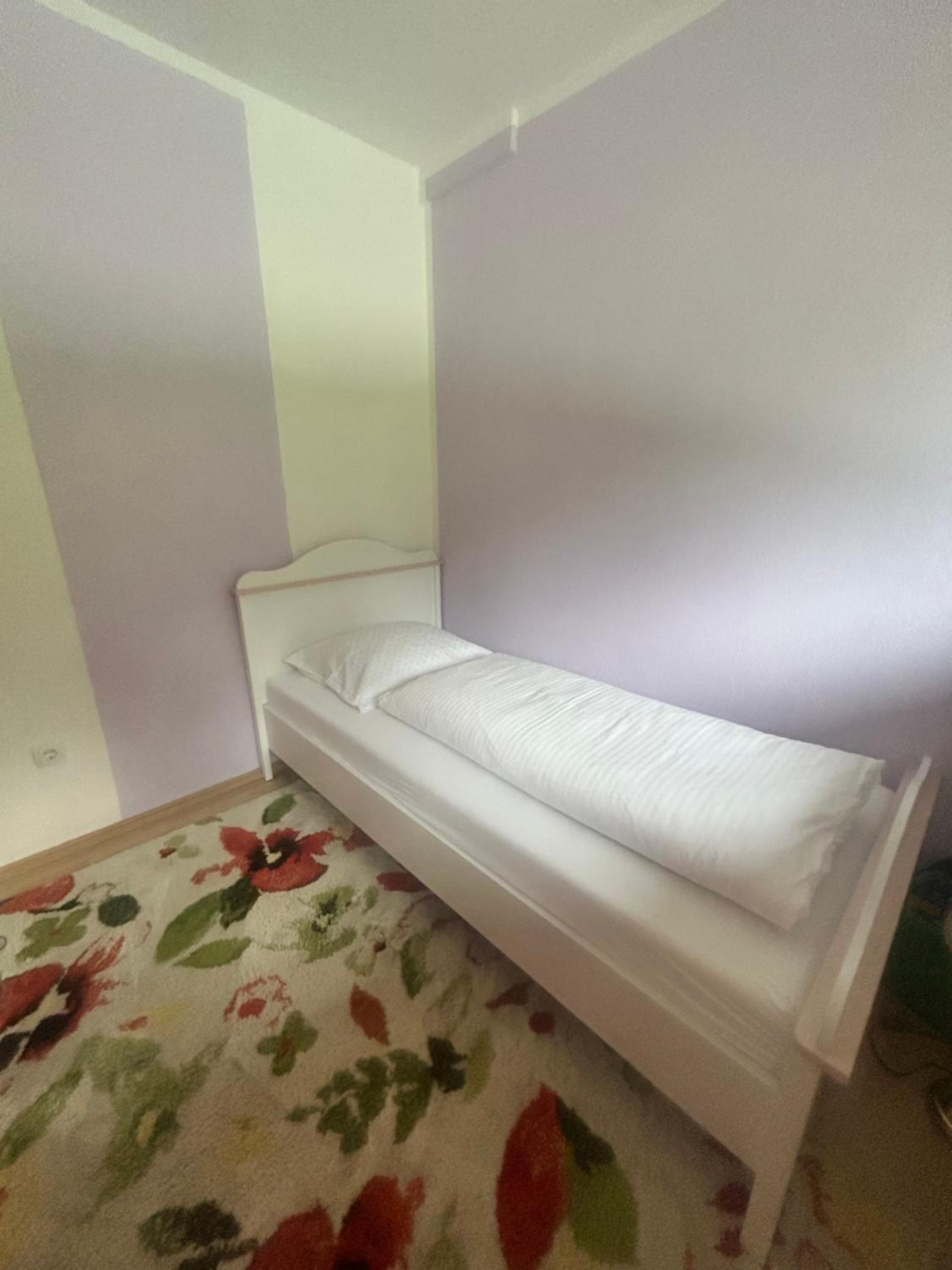 Romantic Lodge