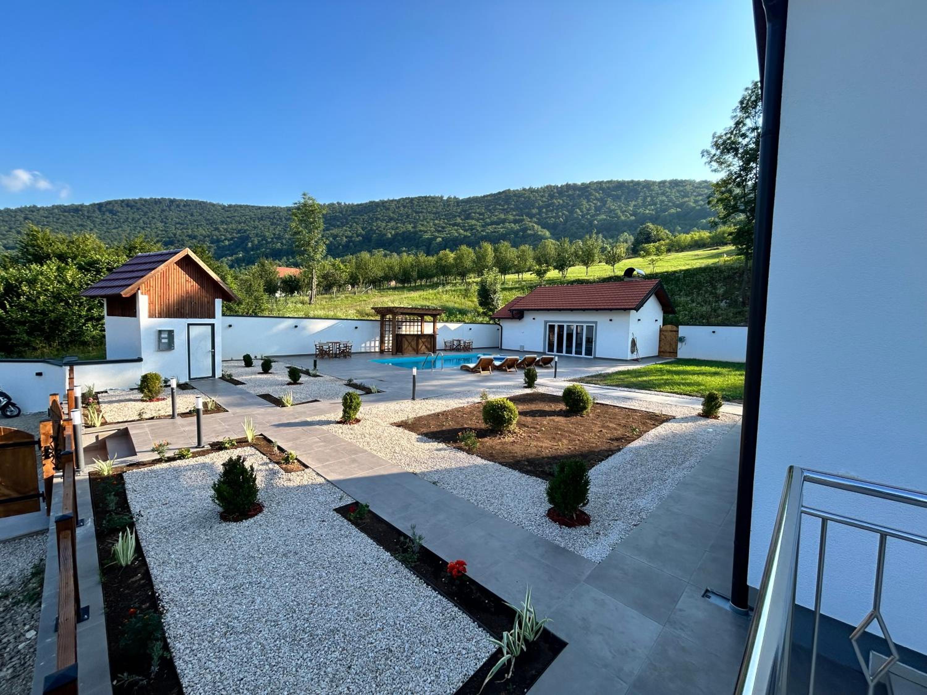 Romantic Lodge