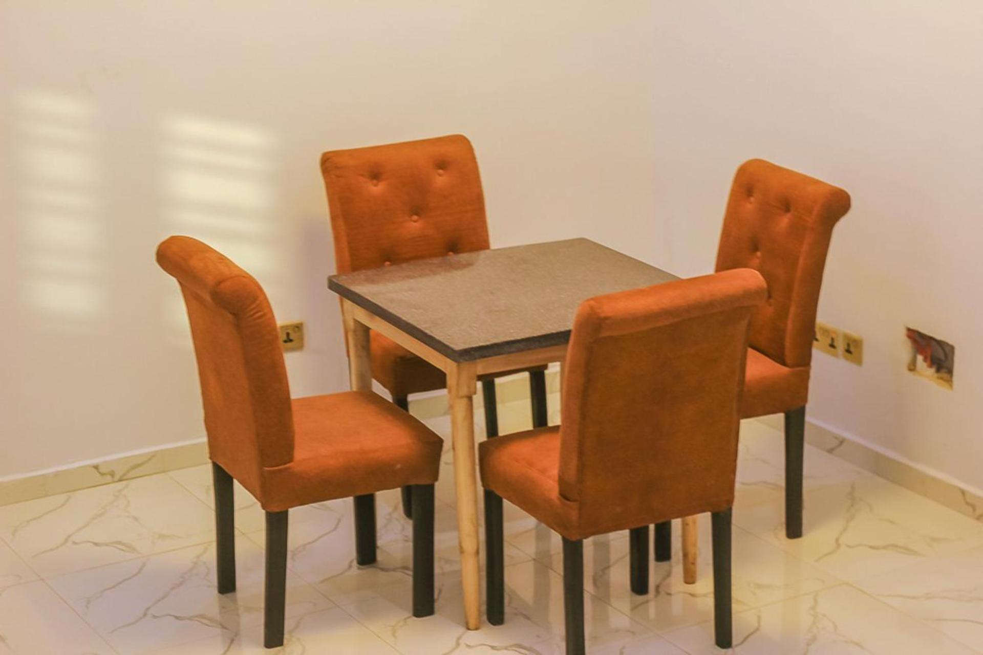 Stunning 3-Bed House in Lagos view 2