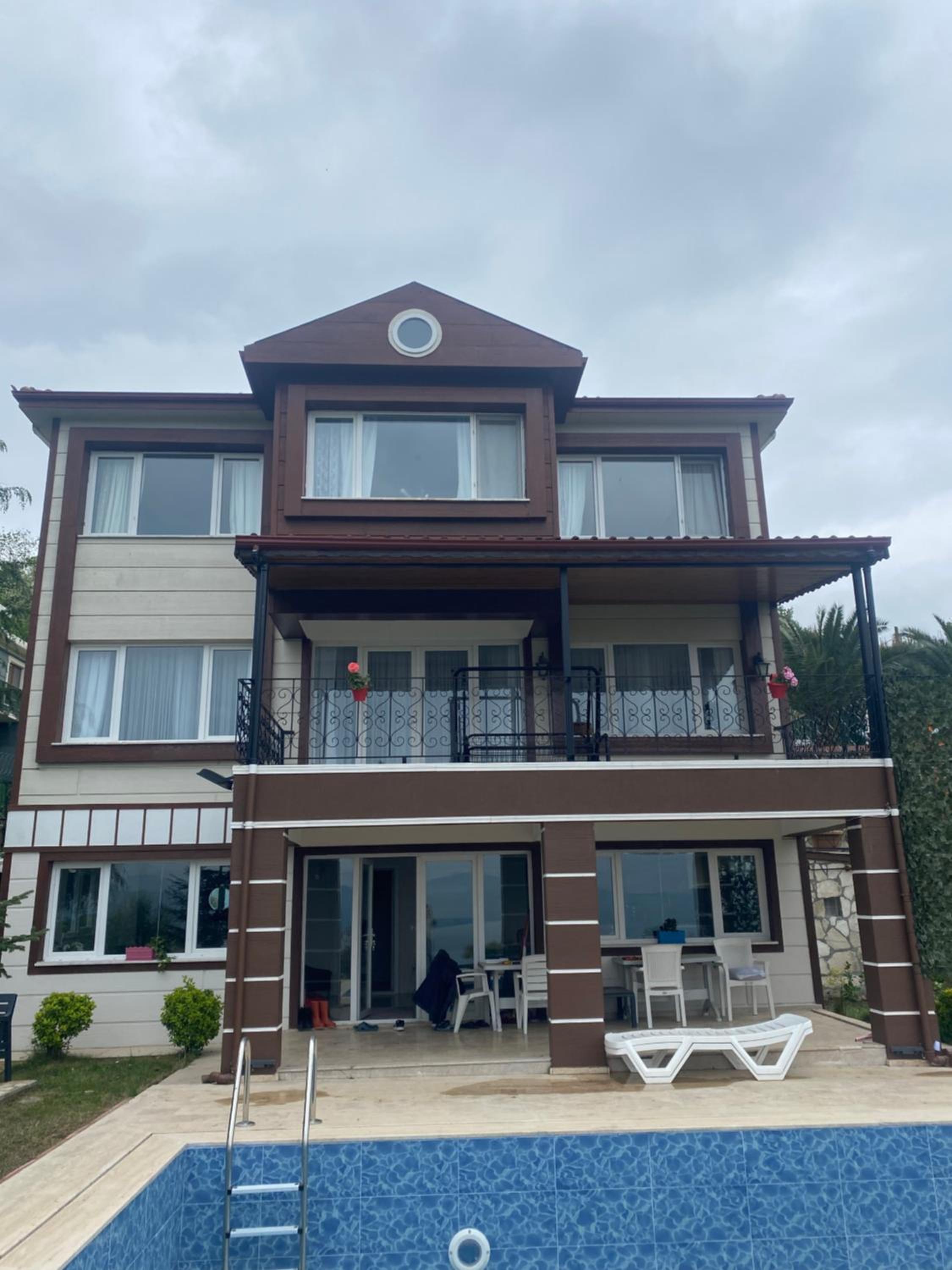 Mynaturalvilla