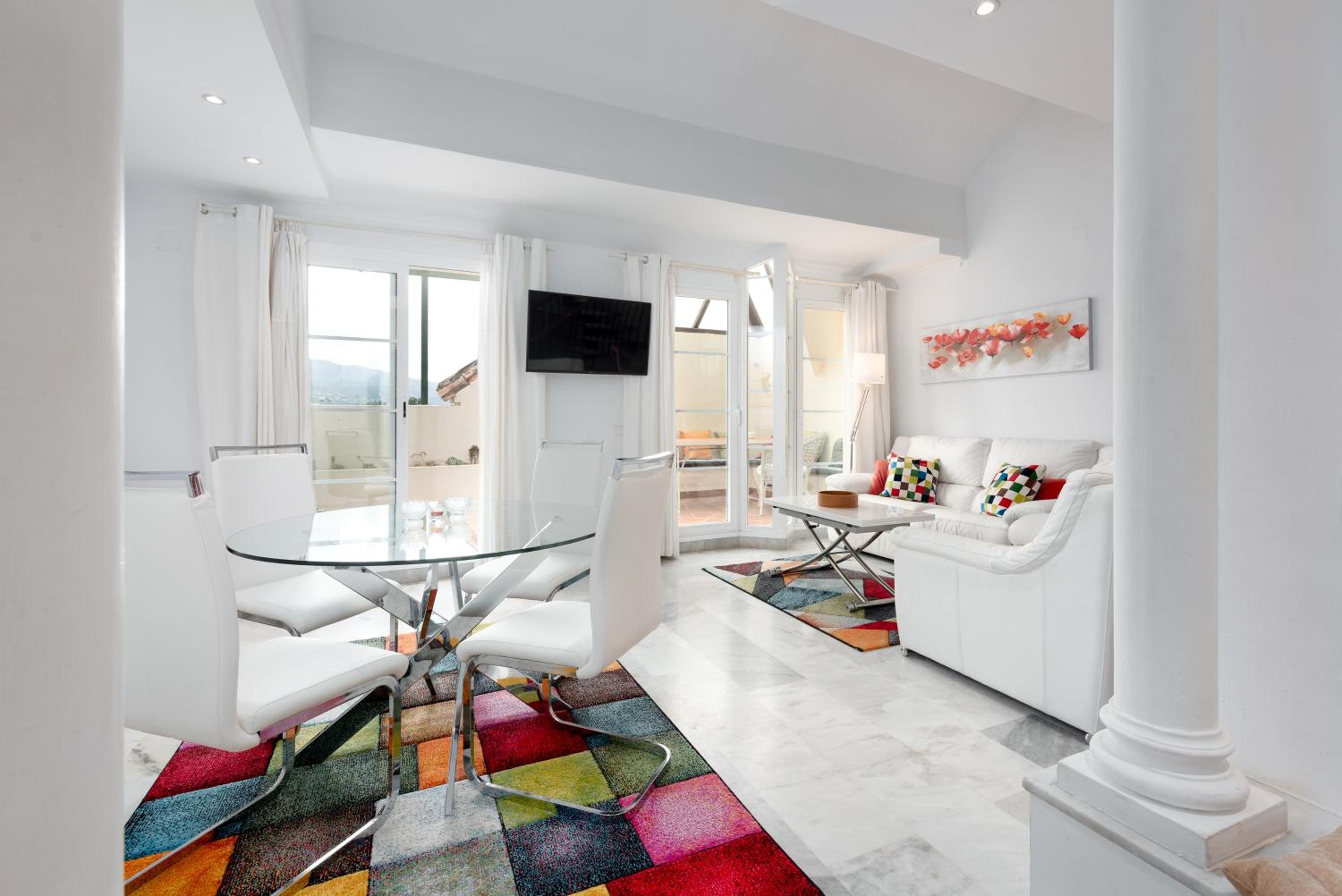 Puerto Banus Penthouse Duplex corner apartment