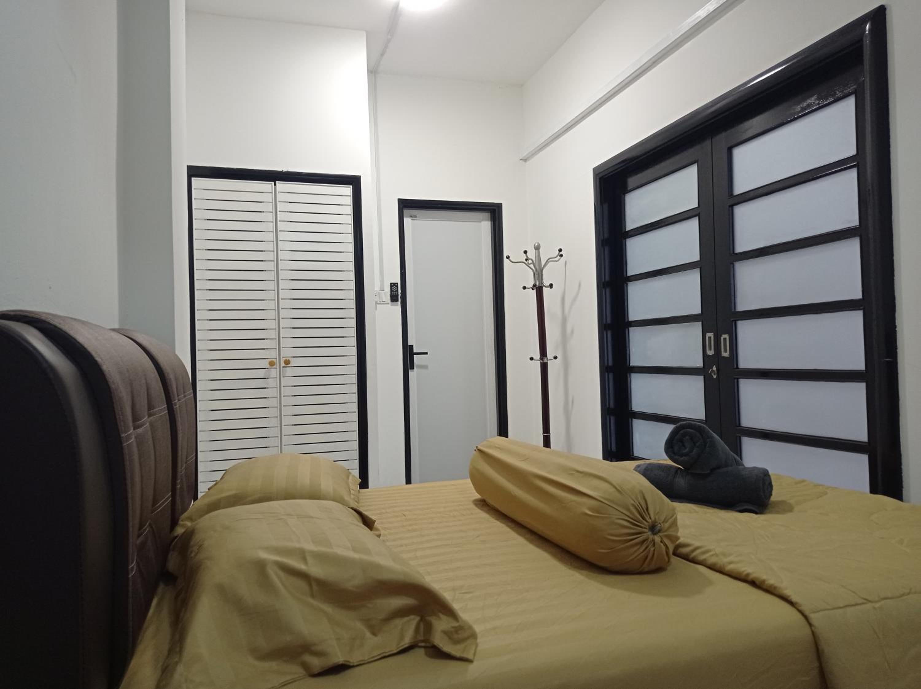 Adira Corus Paradise Seaview Family Suite photo 5