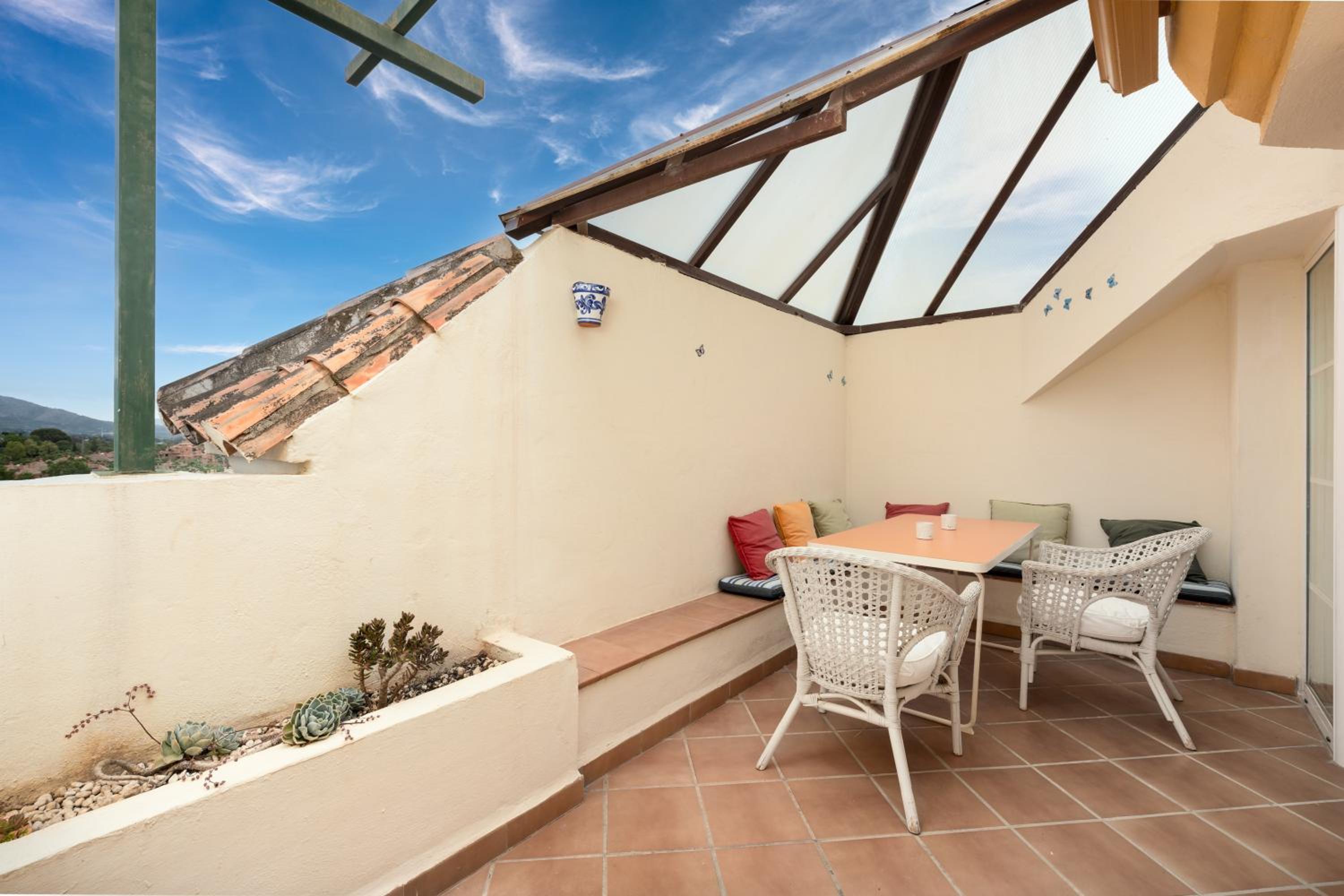 Puerto Banus Penthouse Duplex corner apartment