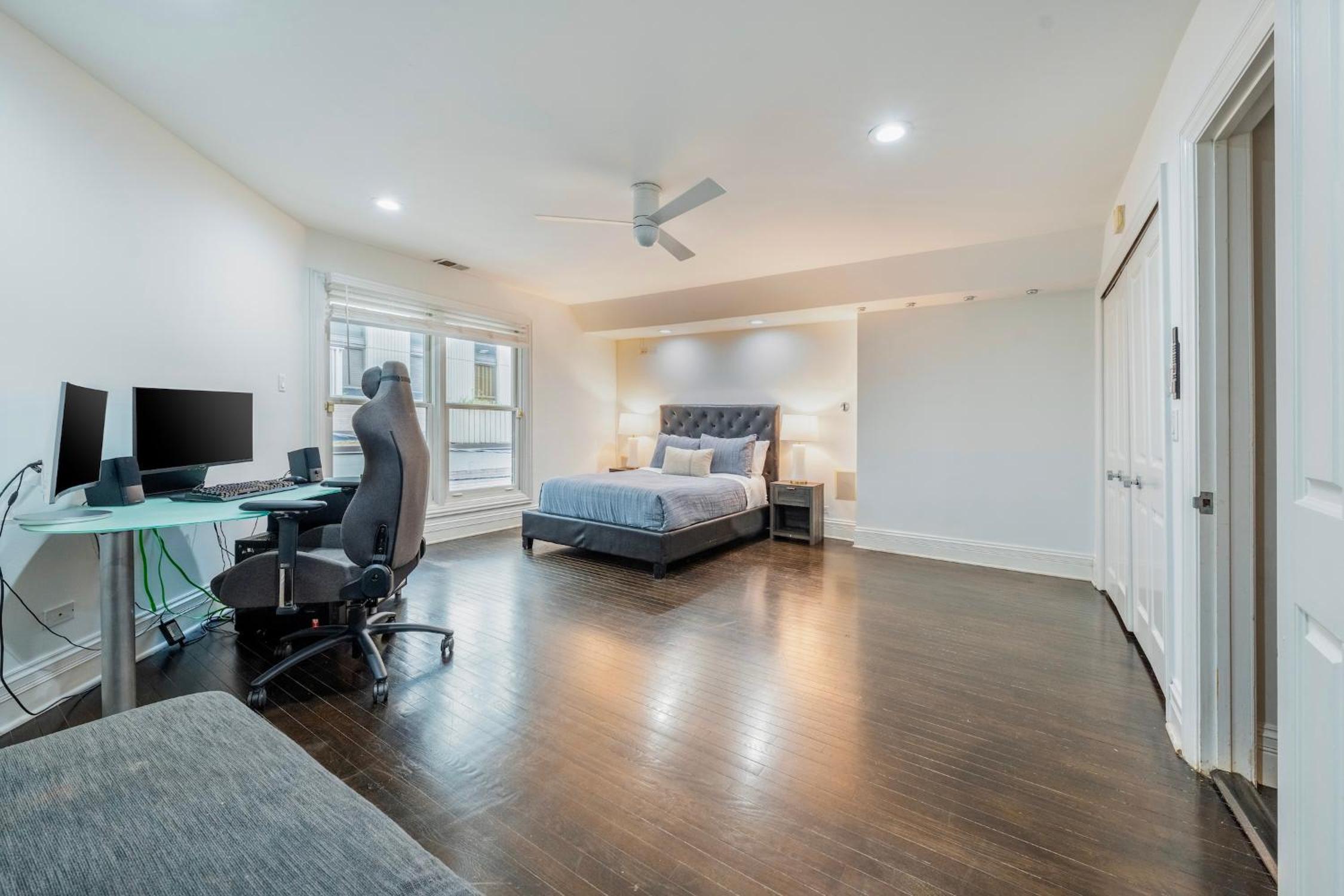 Photo 64
