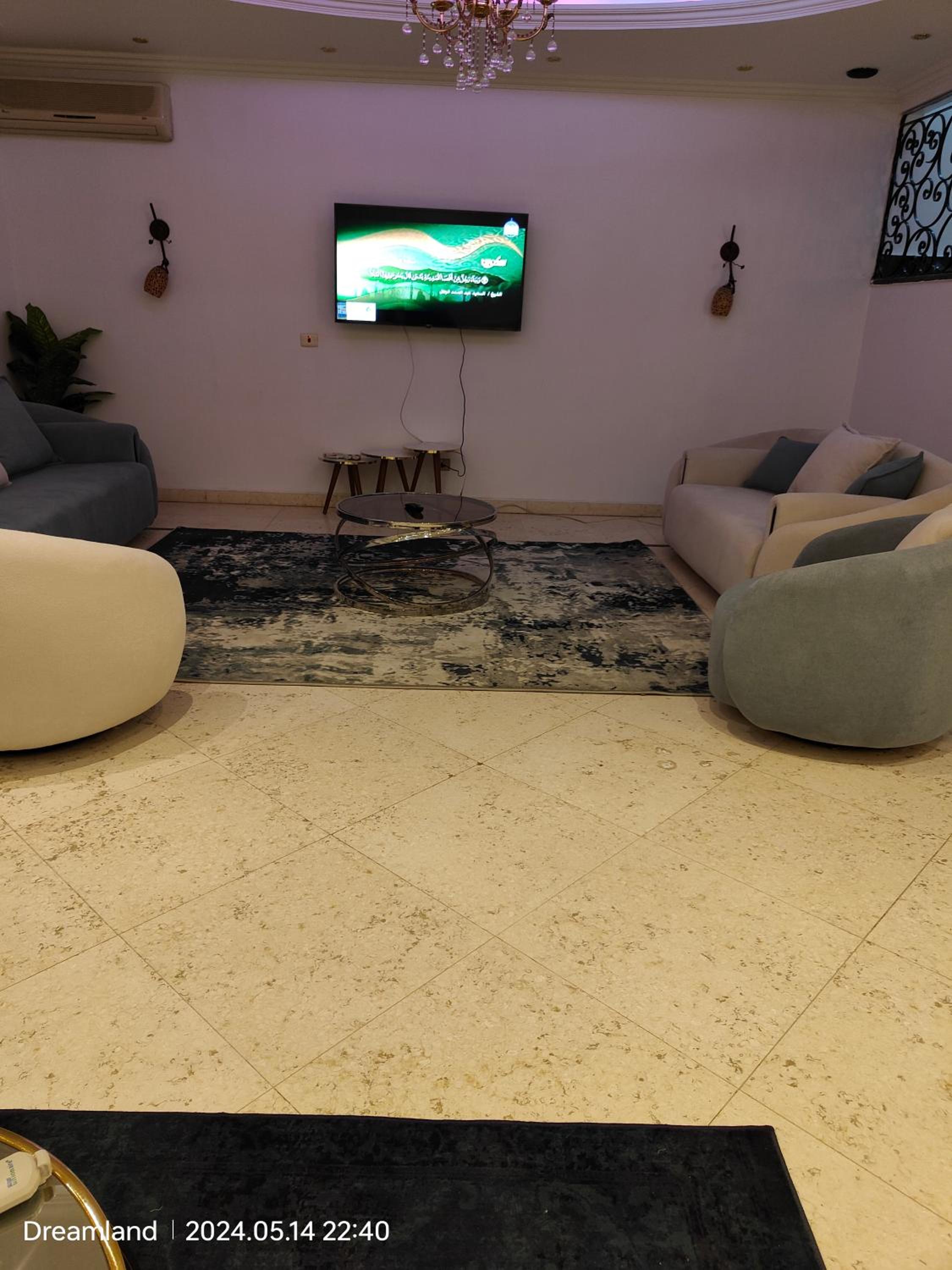 Furnitured villa for rent super luxury