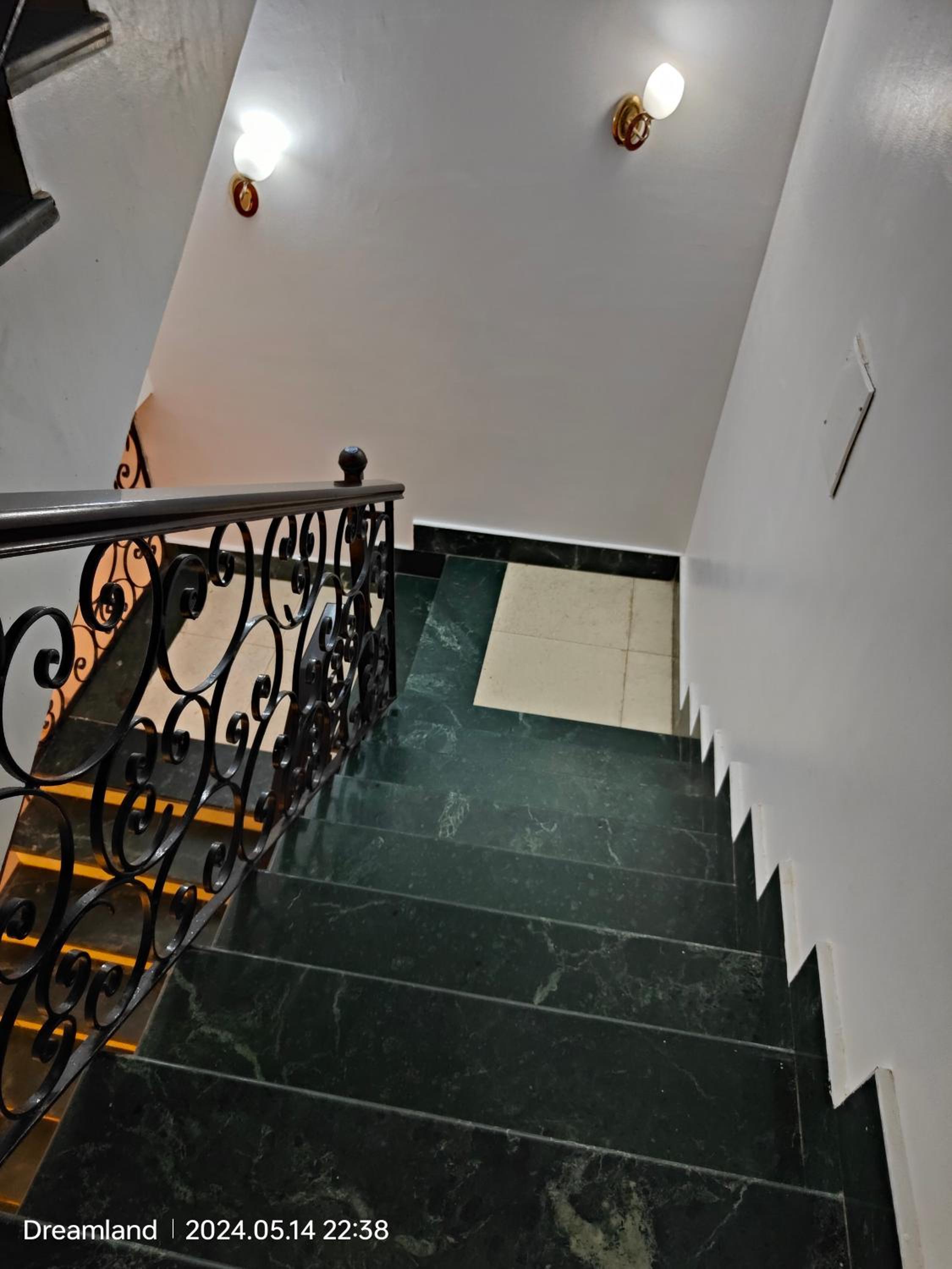 Furnitured villa for rent super luxury