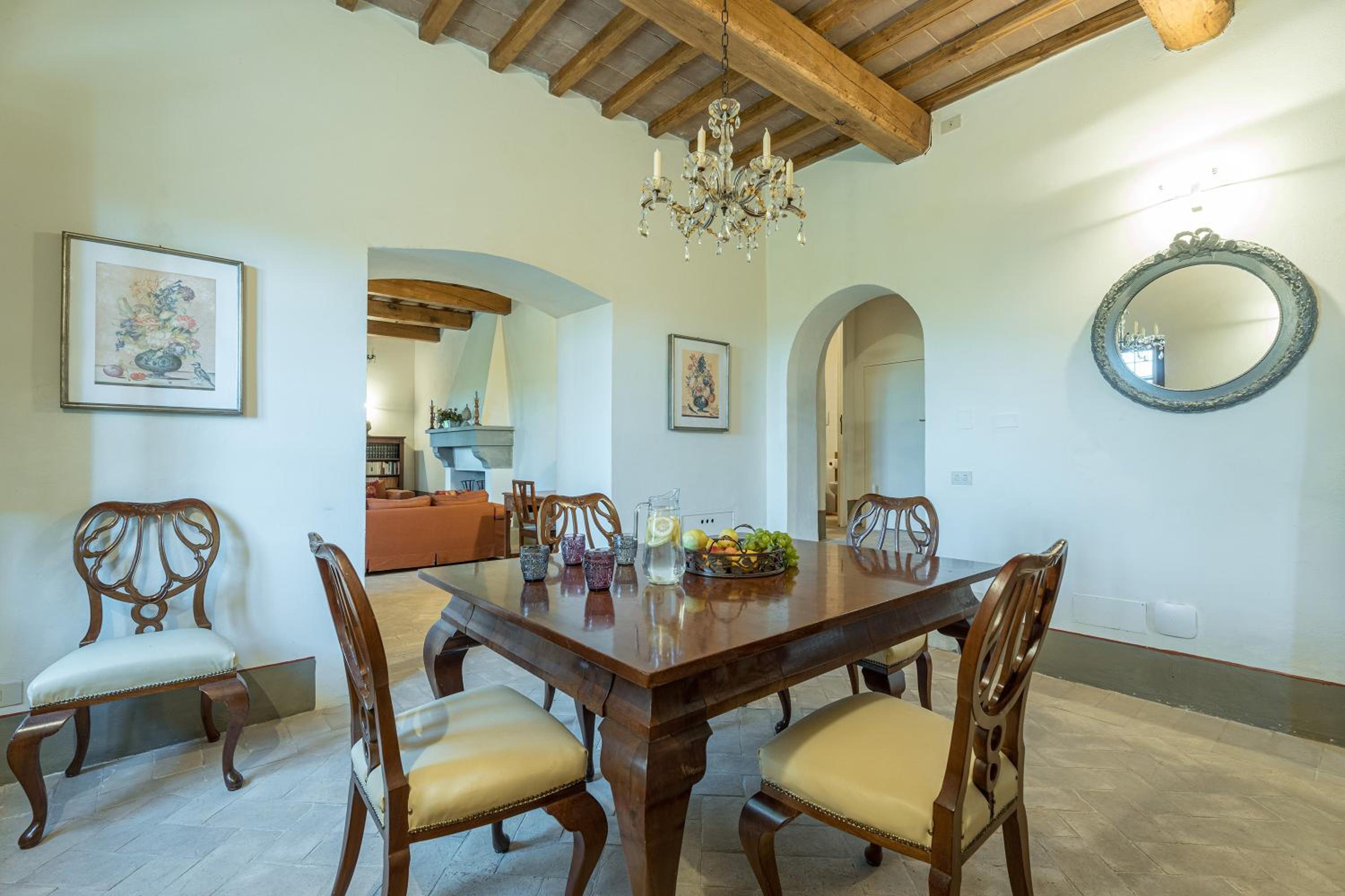 IL POGGIO ALLE TRESE 14, Emma Villas