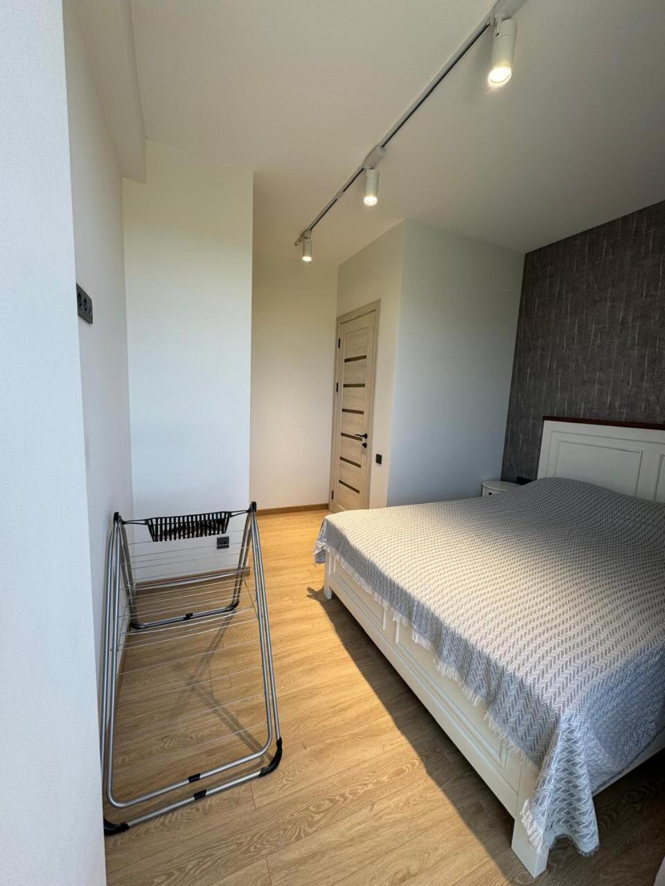Chakvi Dreamside apartment