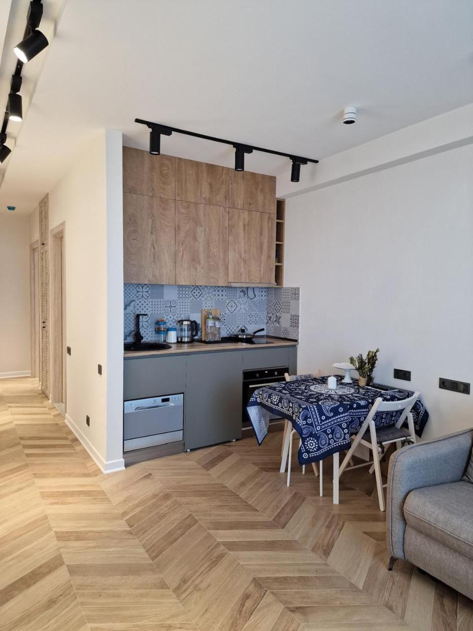 Chakvi Dreamside apartment