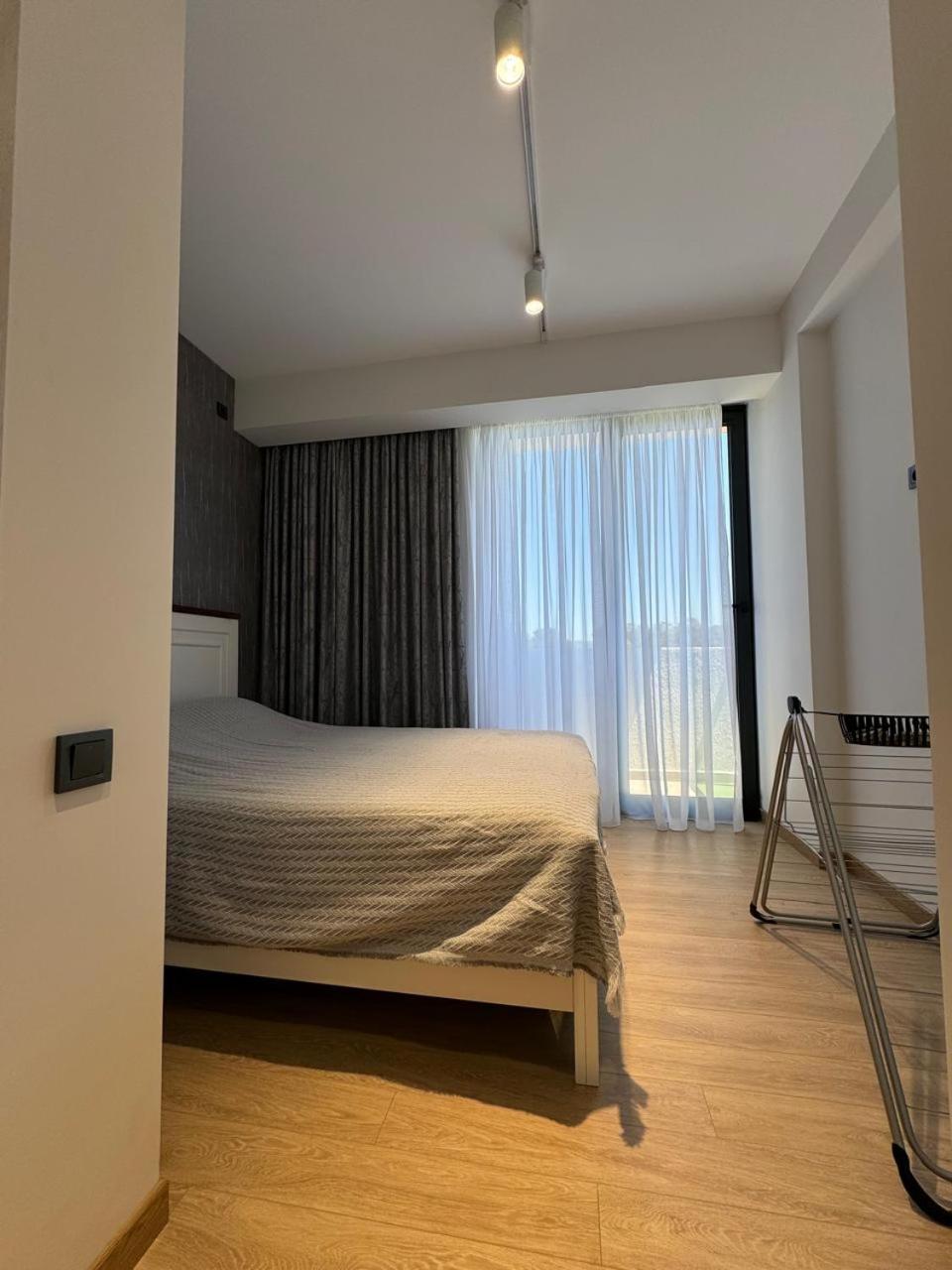 Chakvi Dreamside apartment