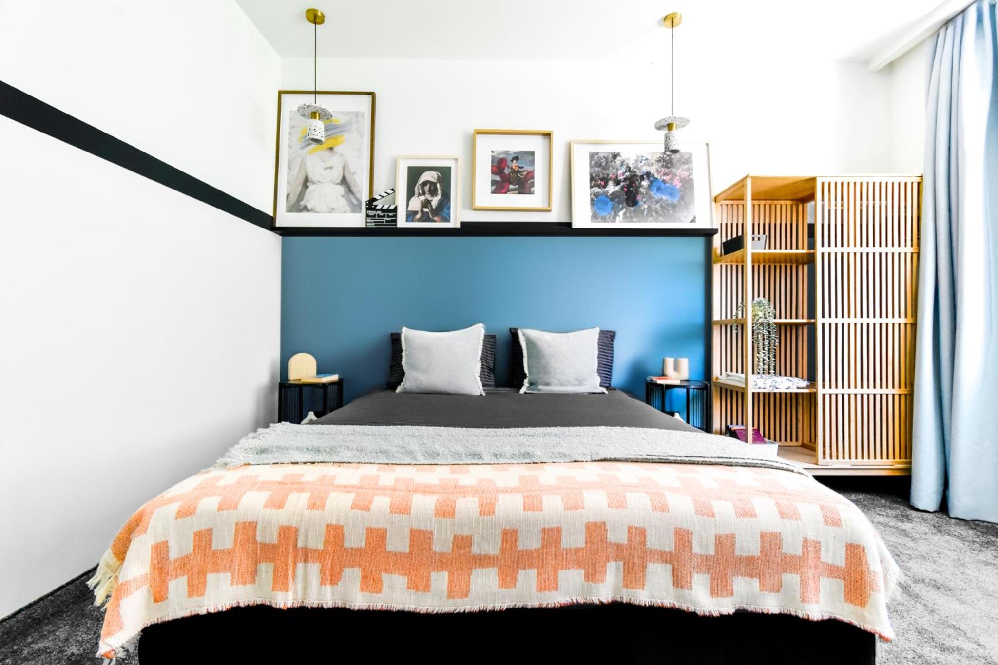 Duplex - Main Street Area - AC - Netflix - Desk