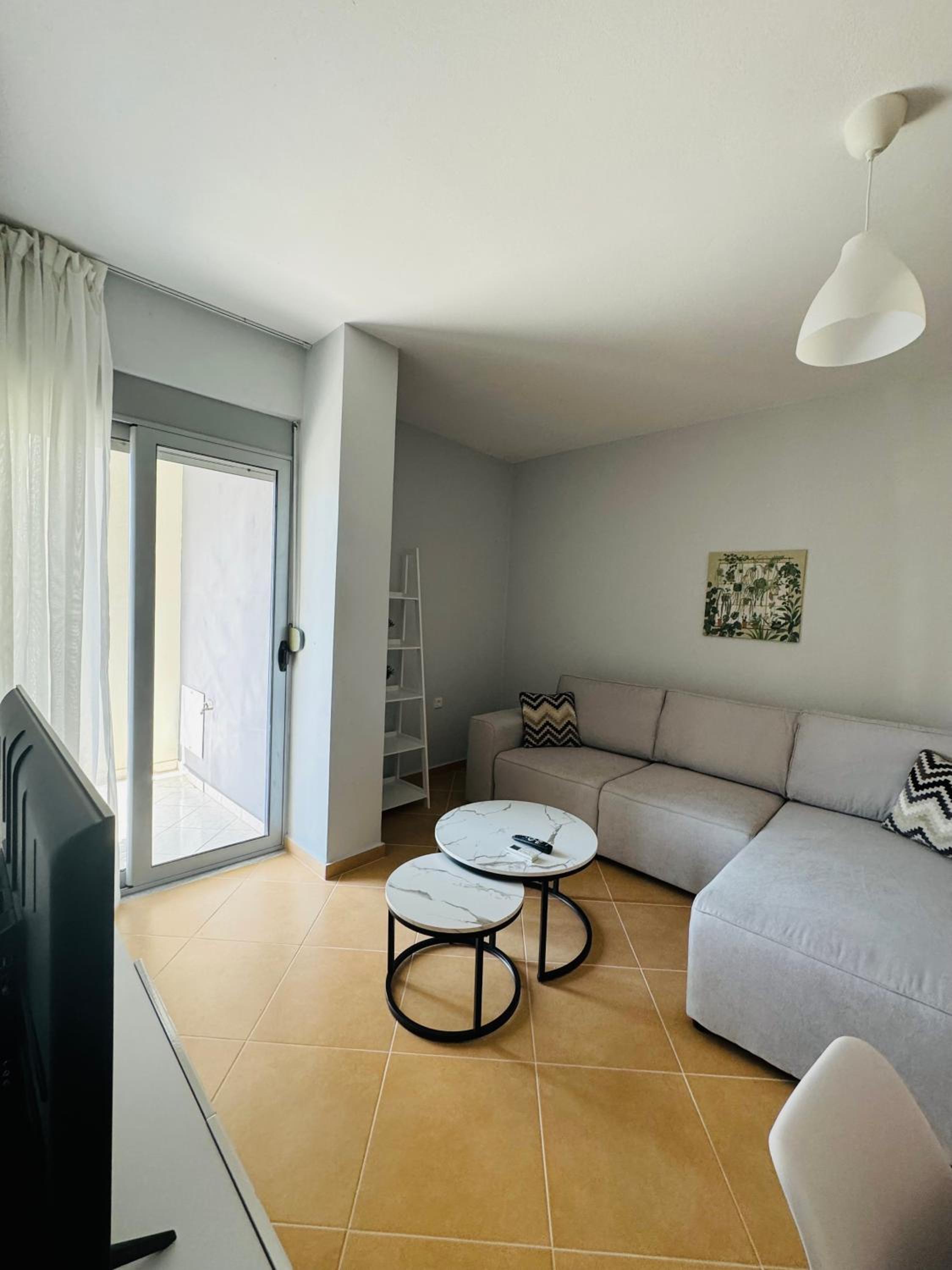 Valeon Apartment