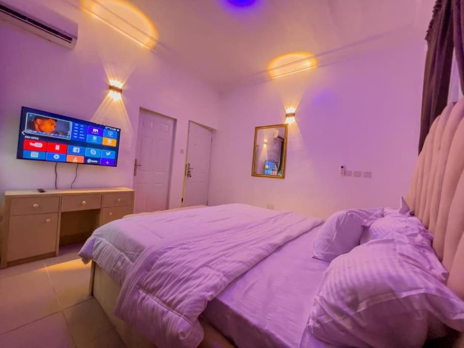 Furnished 2bedroom Apartment